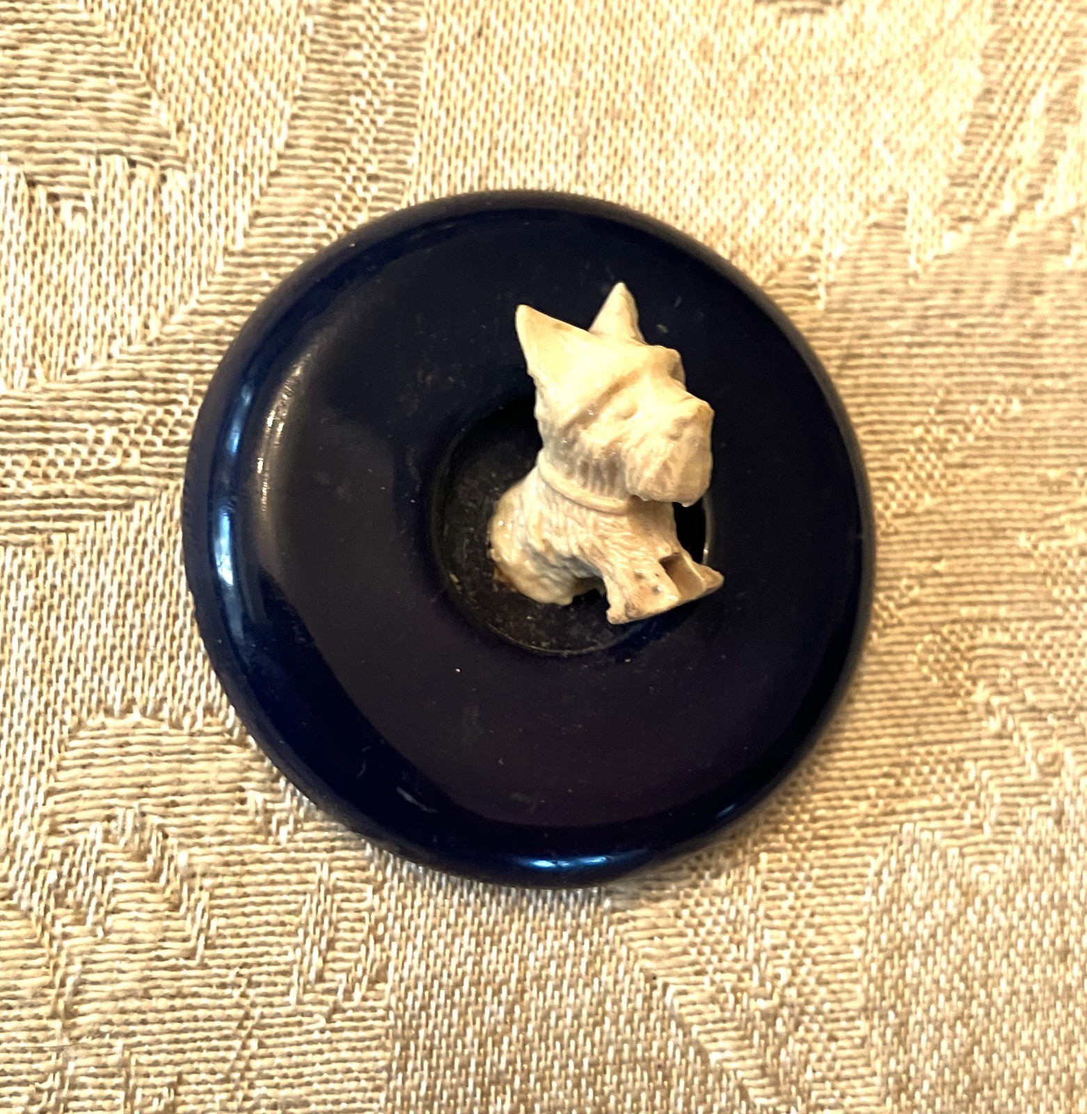 Large Vintage Novelty Celluloid 3D Dark Blue Button w Cream Color Scottie Dog