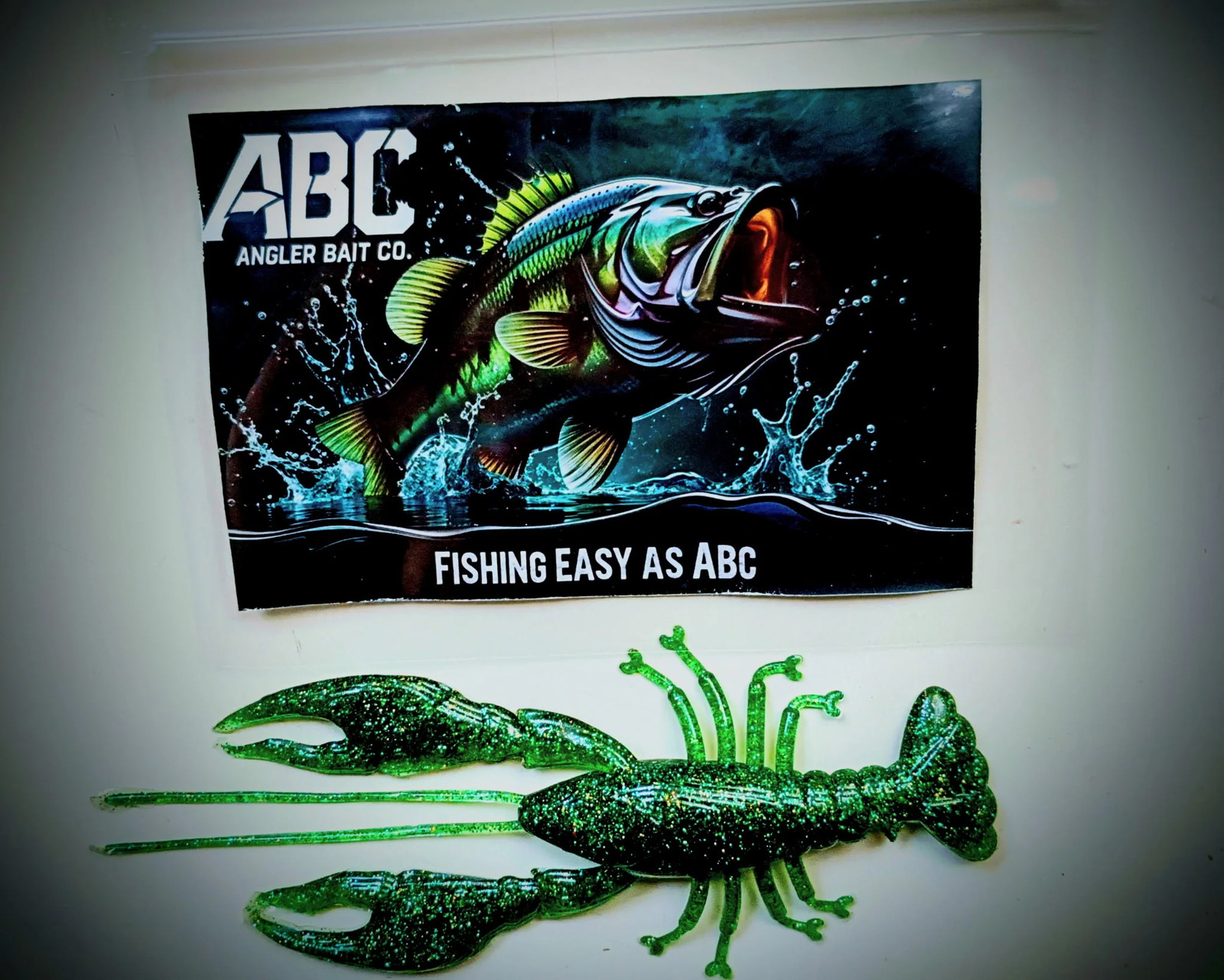 ABC Angler Bait Co. wide body craw – 8 Pack – Green Flake – Bass Fishing Bait