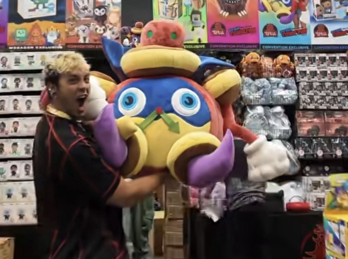 Yu-Gi-Oh Time Wizard 4-Foot Jumbo Plush – NYCC Exclusive In Hand