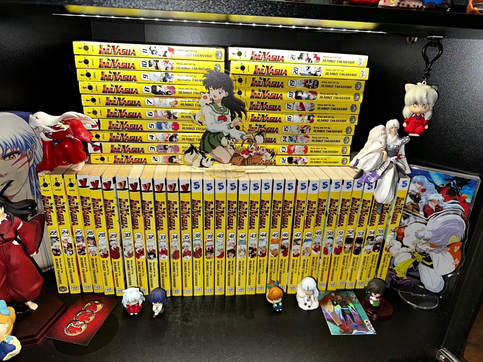 InuYasha Manga Series- Rumiko Takahashi Viz Media- NOT COMPLETE