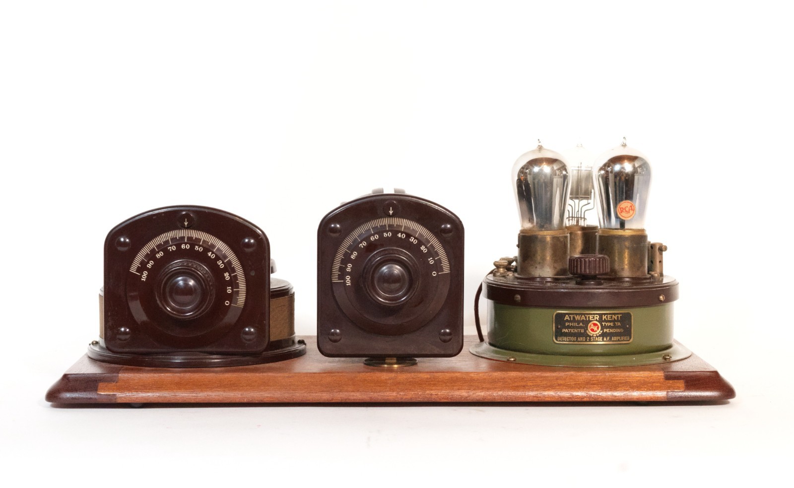 1923 Atwater Kent Model 2 Breadboard Radio w/Brass Base Tipped Tubes * Works