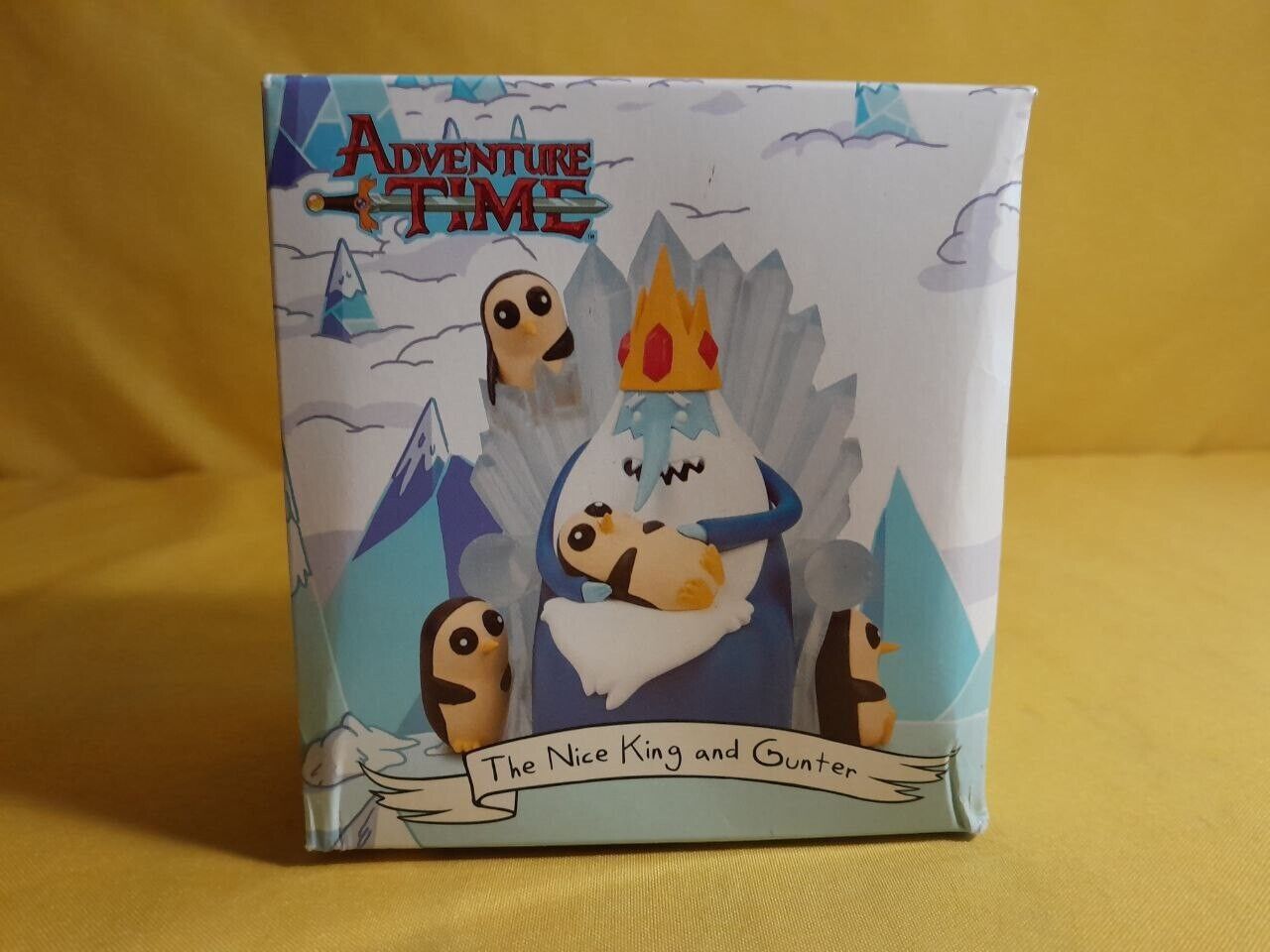 ADVENTURE TIME THE NICE KING AND GUNTHER EXCUSIVE LOOT CRATE ICE STATUE - M15