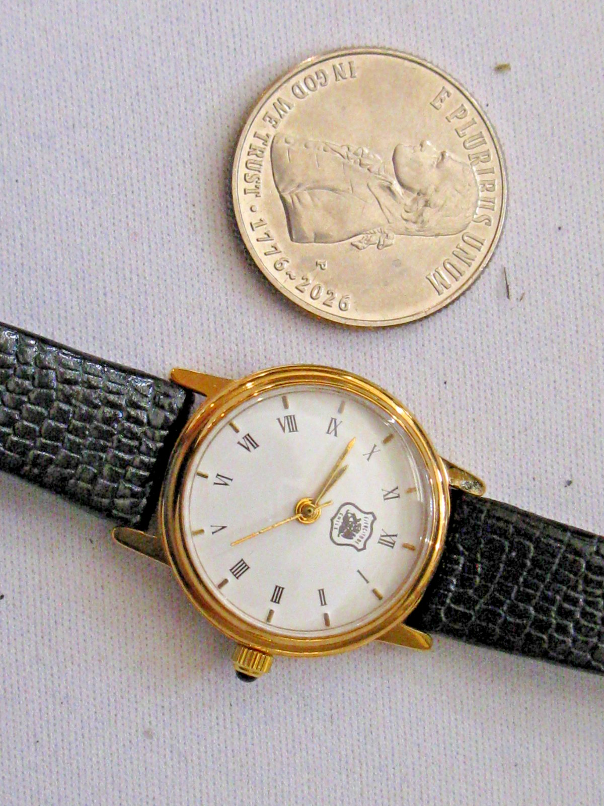 Rare Vintage HTF Small Women's Watch Chilean Army Ejercito de Chile Working Nice