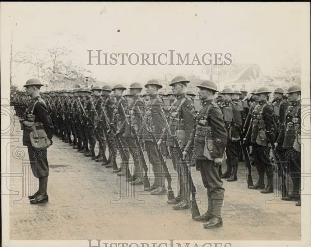 1939 Press Photo Royal Guard of Honor at opening of 19th Legislature, Canada 1939 Press Photo Royal Guard of Honor at opening of 19th Legislature, Canada