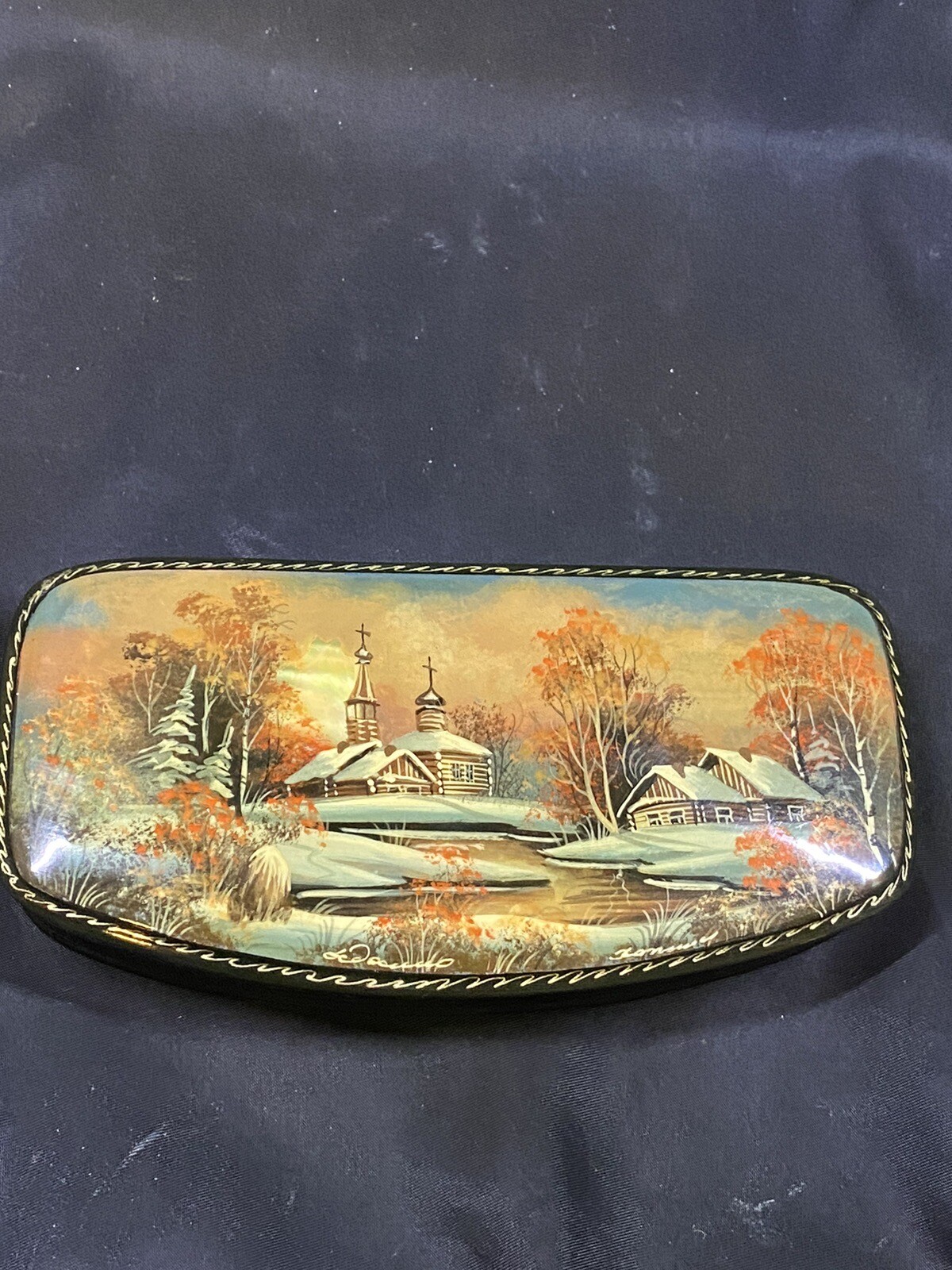 Russian Papier Mâché Lacquer Box Winter LOG Homes Landscape Motif Hand Painted Russian Papier Mâché Lacquer Box Winter LOG Homes Landscape Motif Hand Painted