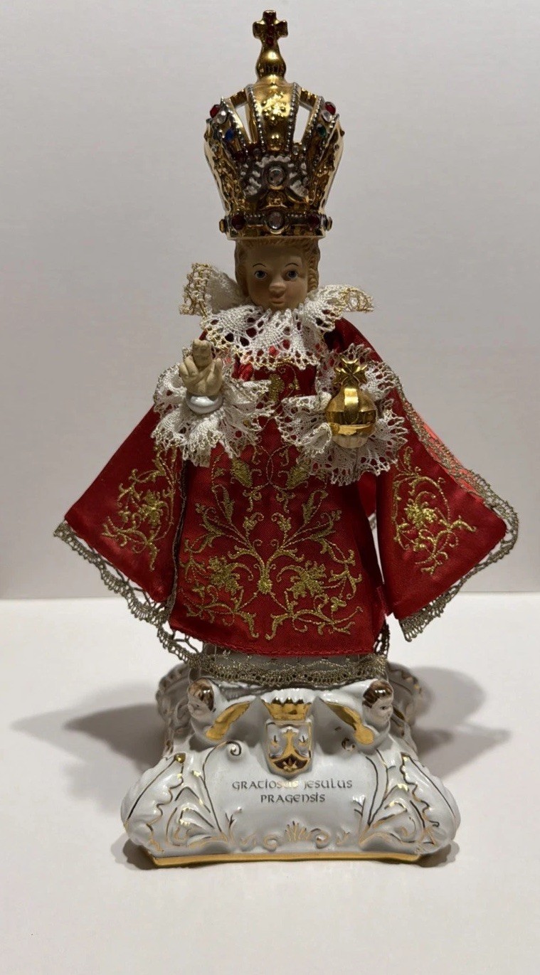 Infant Jesus of Prague Statue Vintage Collectible 11.5” Tall Aureta Figural