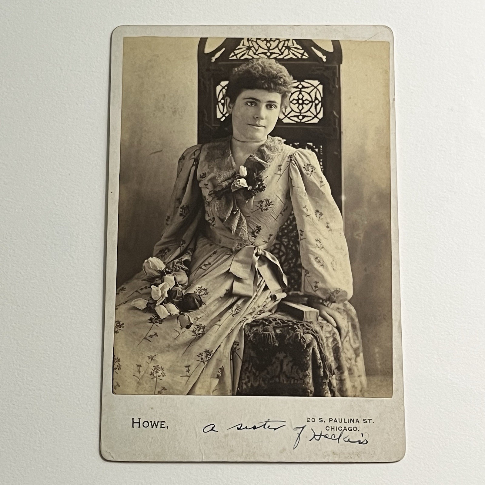 Antique Cabinet Card Photograph Beautiful Young Woman Great Dress Chicago IL