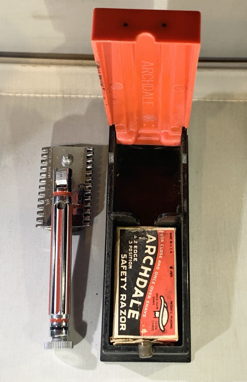 Rare Vintage Archdale Safety Razor with Case and Blade Box