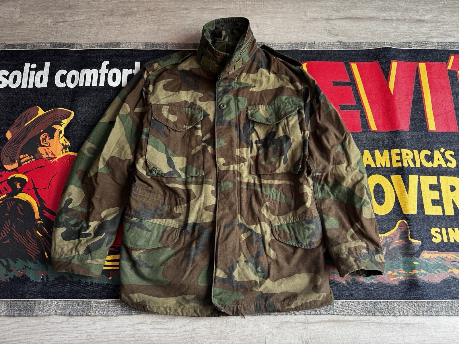 Vintage 1985 US Army M65 Field Jacket Woodland Camo Golden Mfg Military USGI Vintage 1985 US Army M65 Field Jacket Woodland Camo Golden Mfg Military USGI