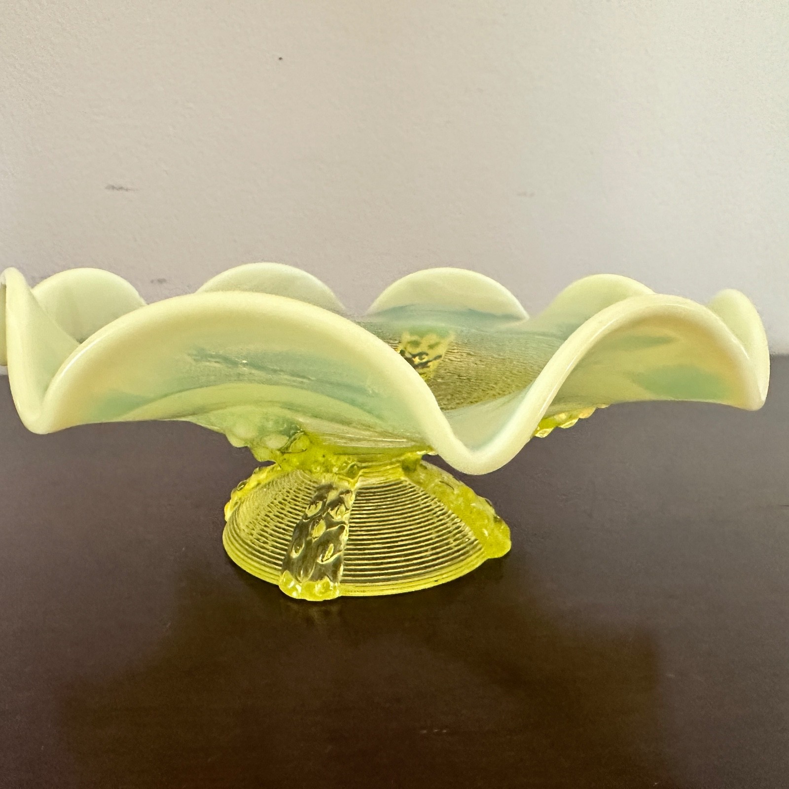 Vaseline Uranium Pearl Yellow Footed Bowl w/Scallop Opaque Edge Northwood Klonde