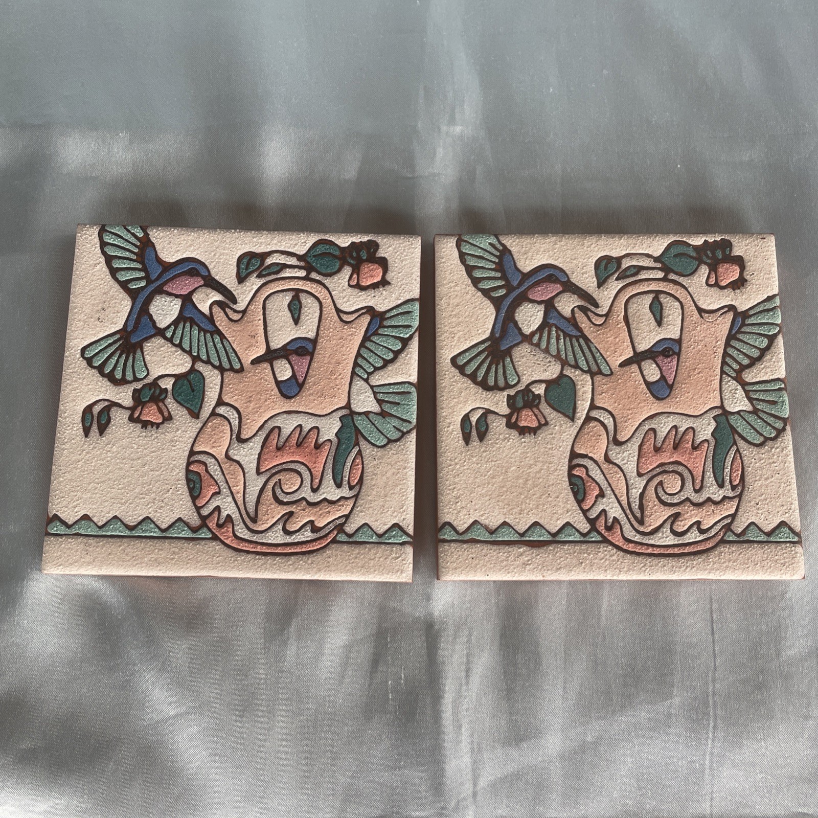 2 Vtg Earthtones Hummingbird Pottery Southwest Sand Art Tile Coasters AZ 1995 4” 2 Vtg Earthtones Hummingbird Pottery Southwest Sand Art Tile Coasters AZ 1995 4”