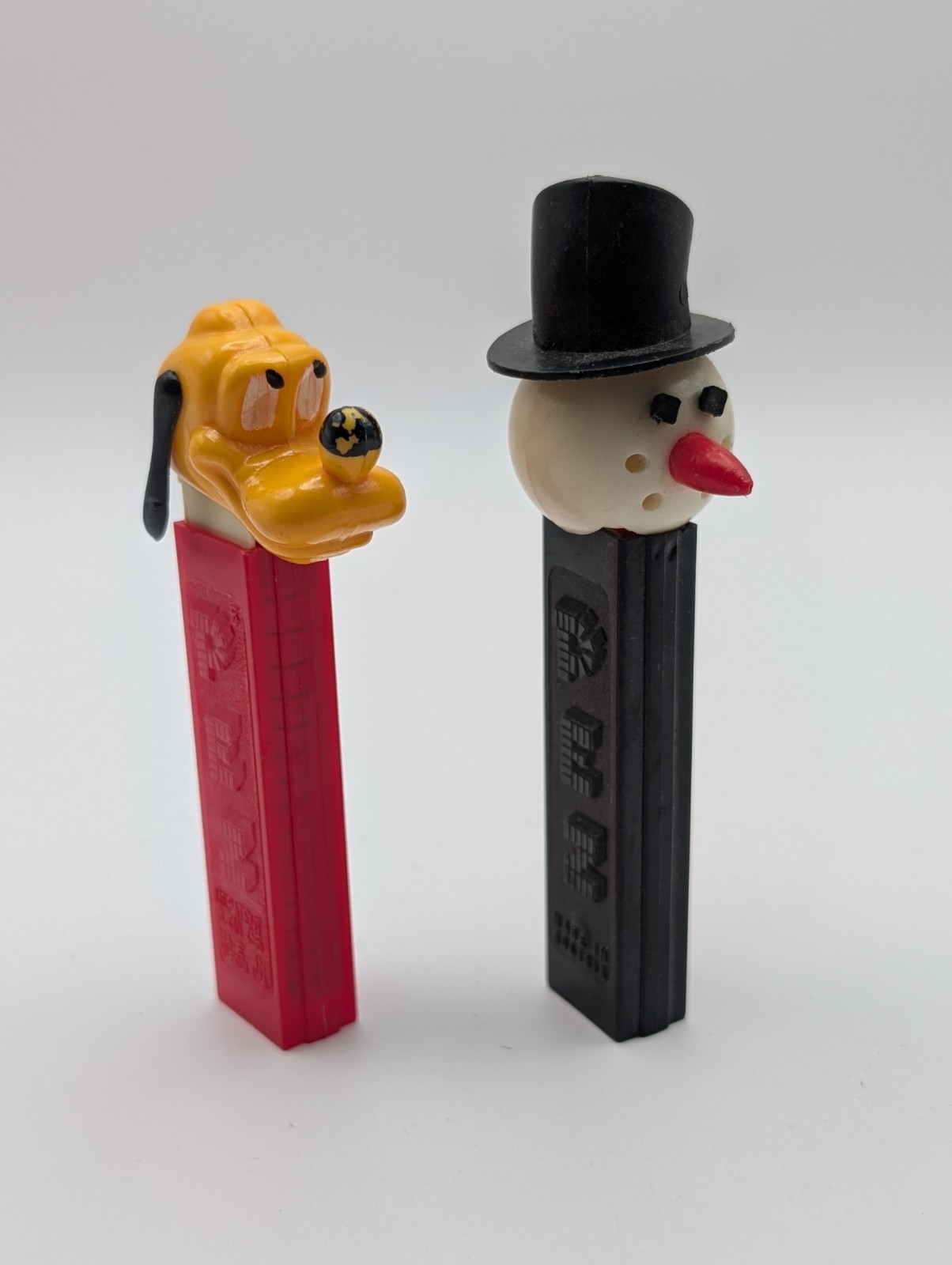 Vintage Antique No Feet Disney Pluto Movable Ears & Frosty PEZ Dispenser Lot