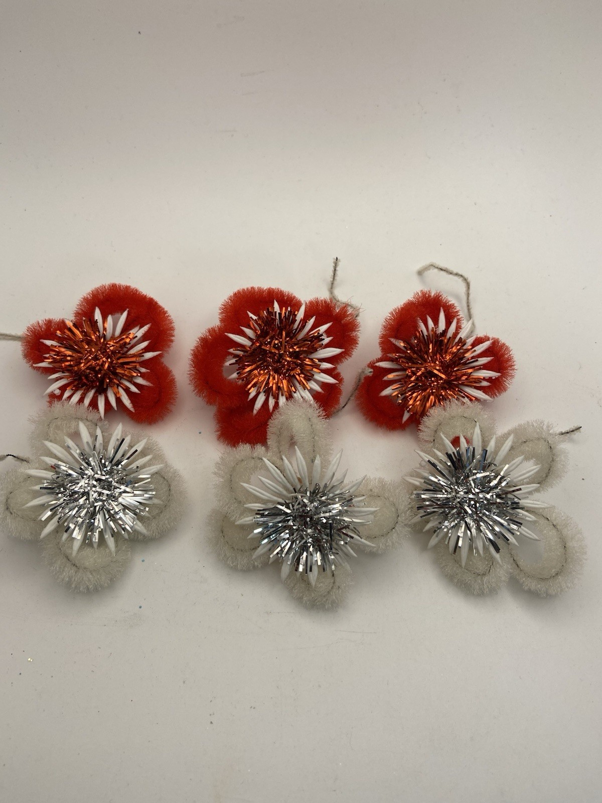 Vintage Mid-Century Christmas Ornaments Lot Of 6 White&Red 60s Japan Starburst.