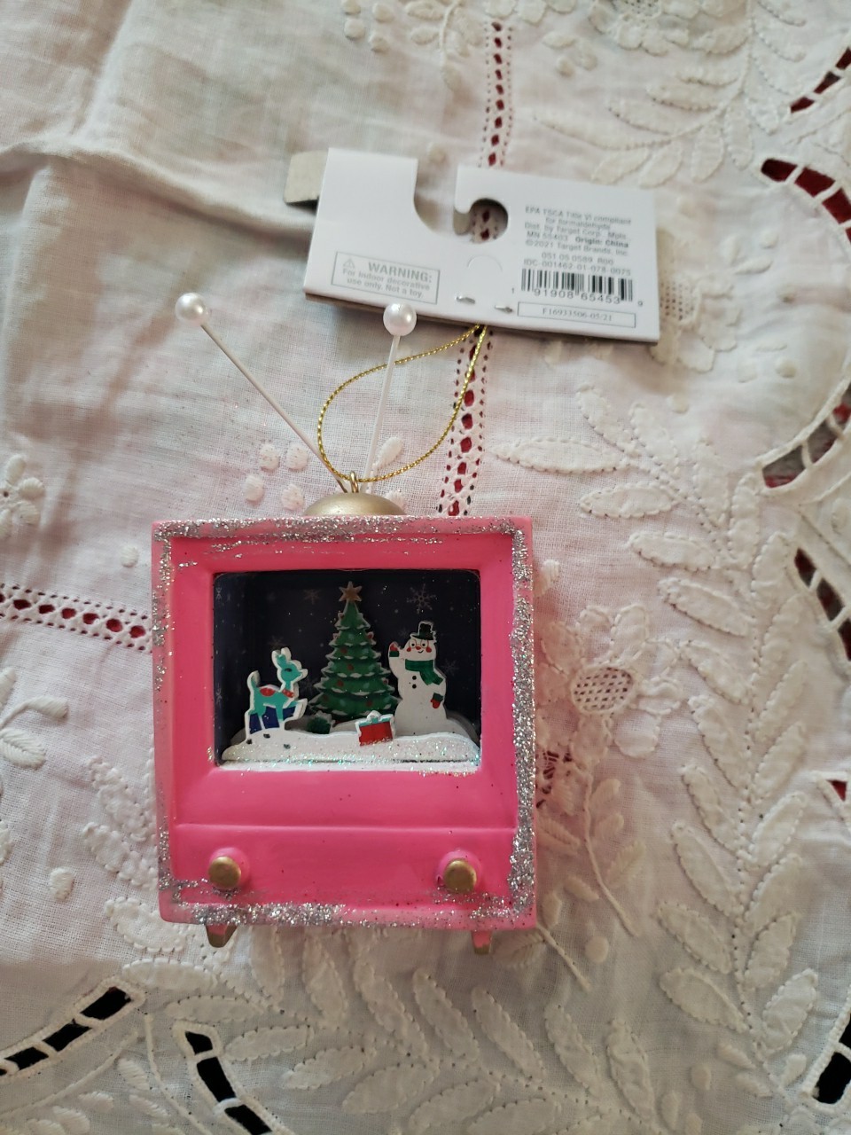 Target Wondershop Pink Vtg Television Christmas Scene
