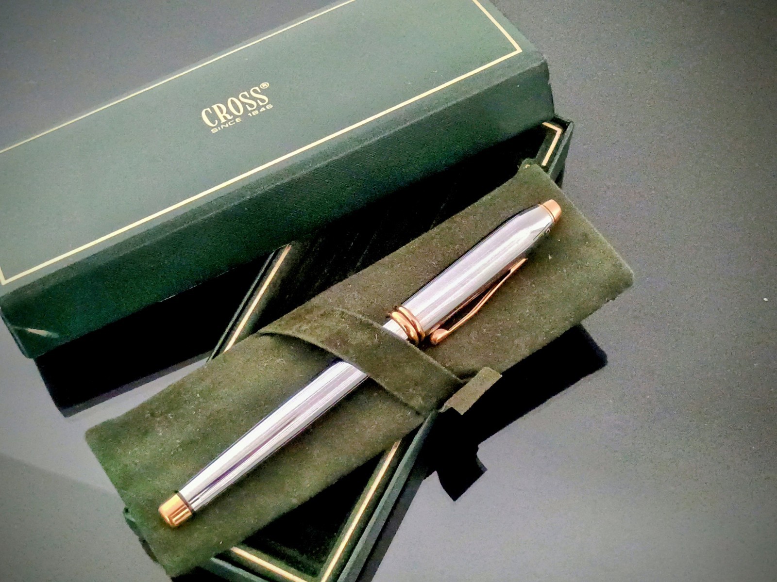 Cross Townsend Medallist Rollerball Pen ~ Script Clip ~ USA ~ Vintage & Classy Cross Townsend Medallist Rollerball Pen ~ Script Clip ~ USA ~ Vintage & Classy