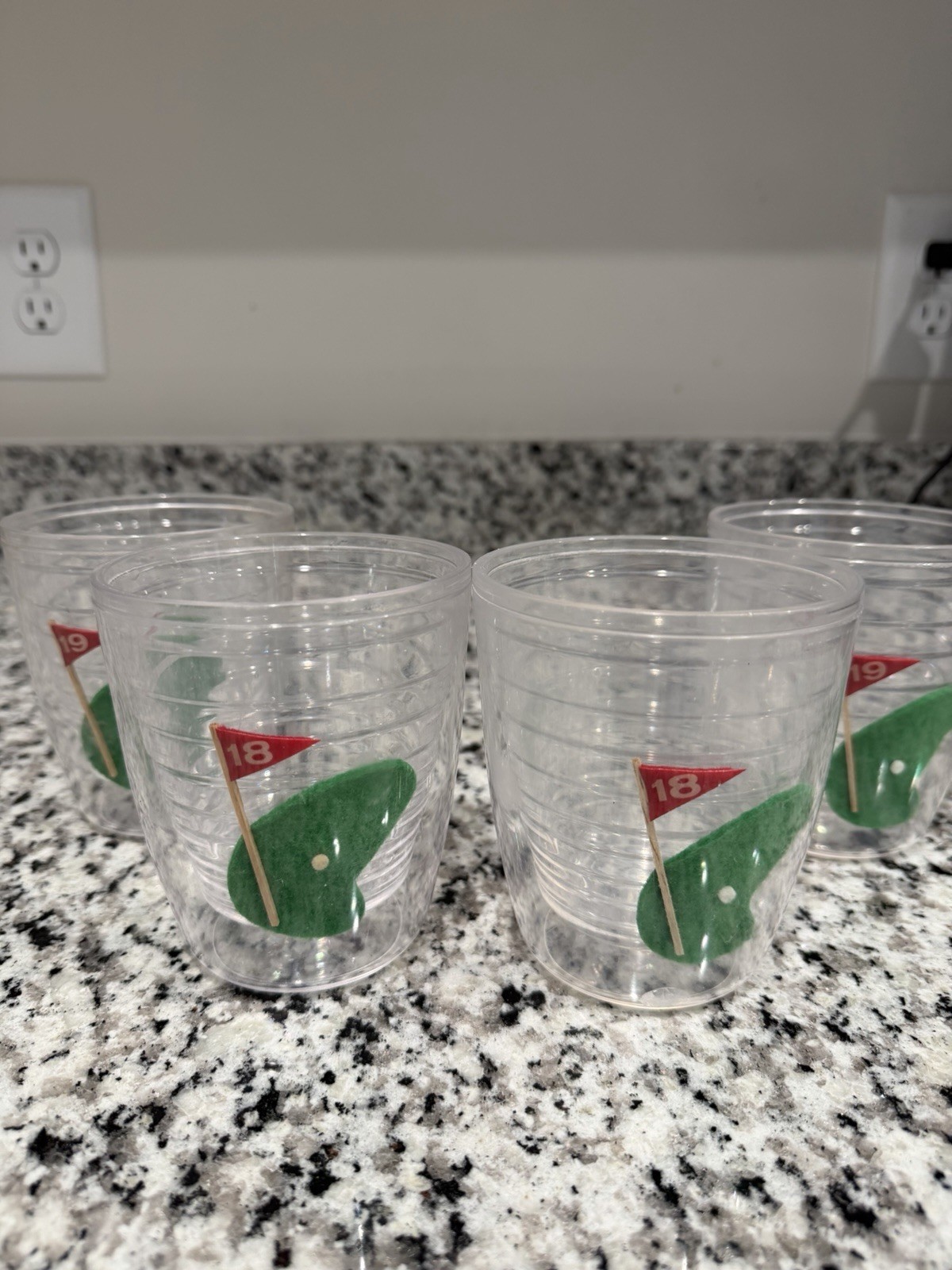 Vintage Tervis Tumbler Golf 18 & 19th Hole Insulated Cups Set of 4 Made in USA