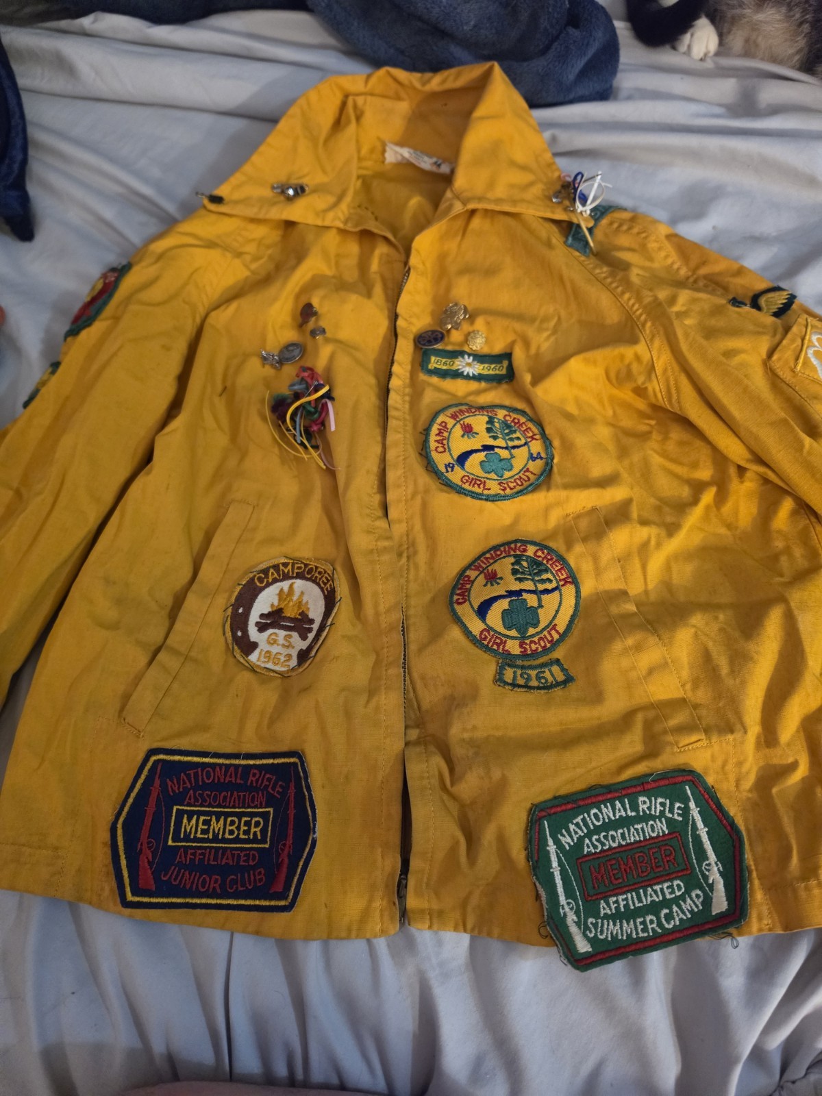 Vintage Girl Scout Jacket, Full OF Patches, 1950’s 1960’s New York City And Bag