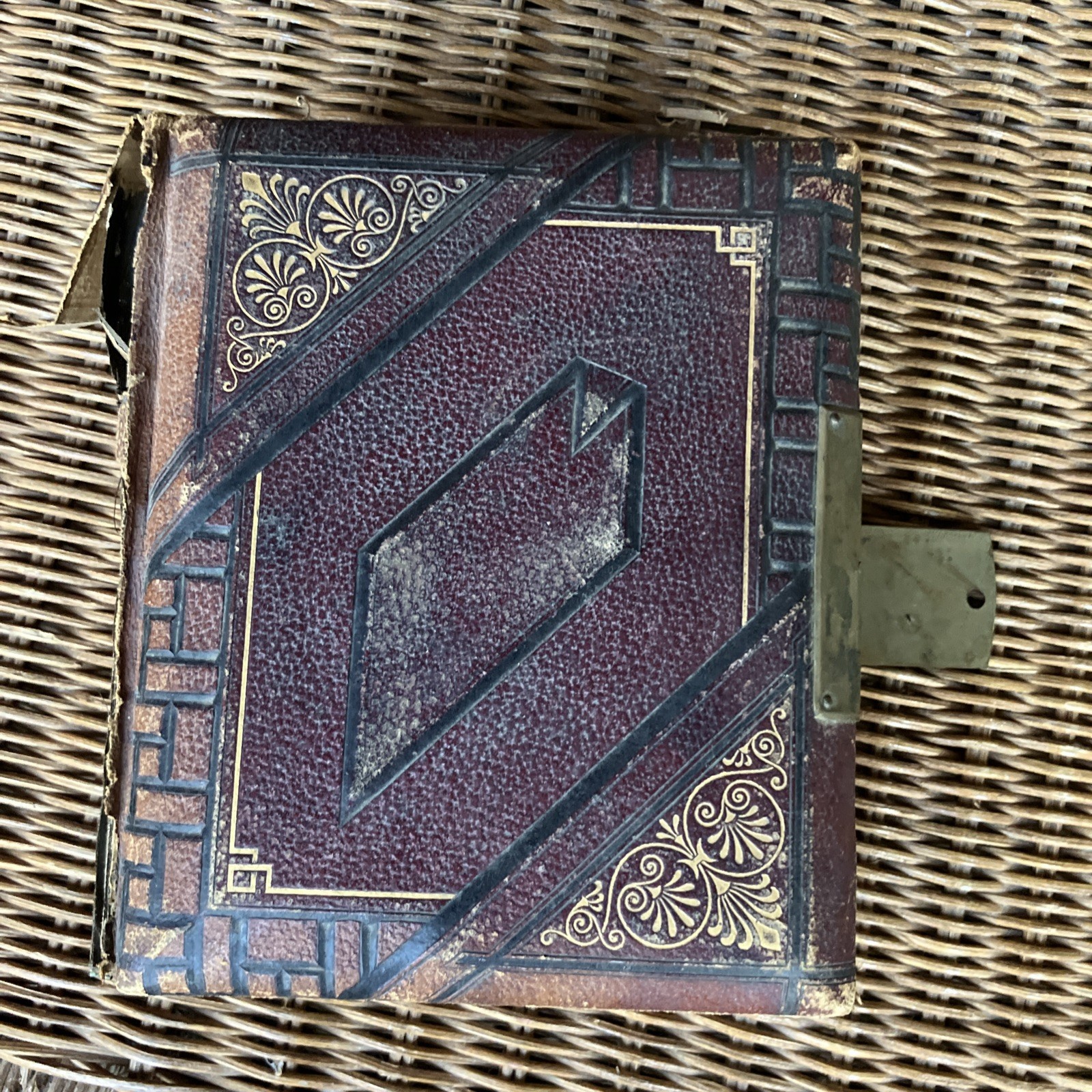 Antique Victorian Tooled Leather Photograph Album Ornate Metal Clasp Empty