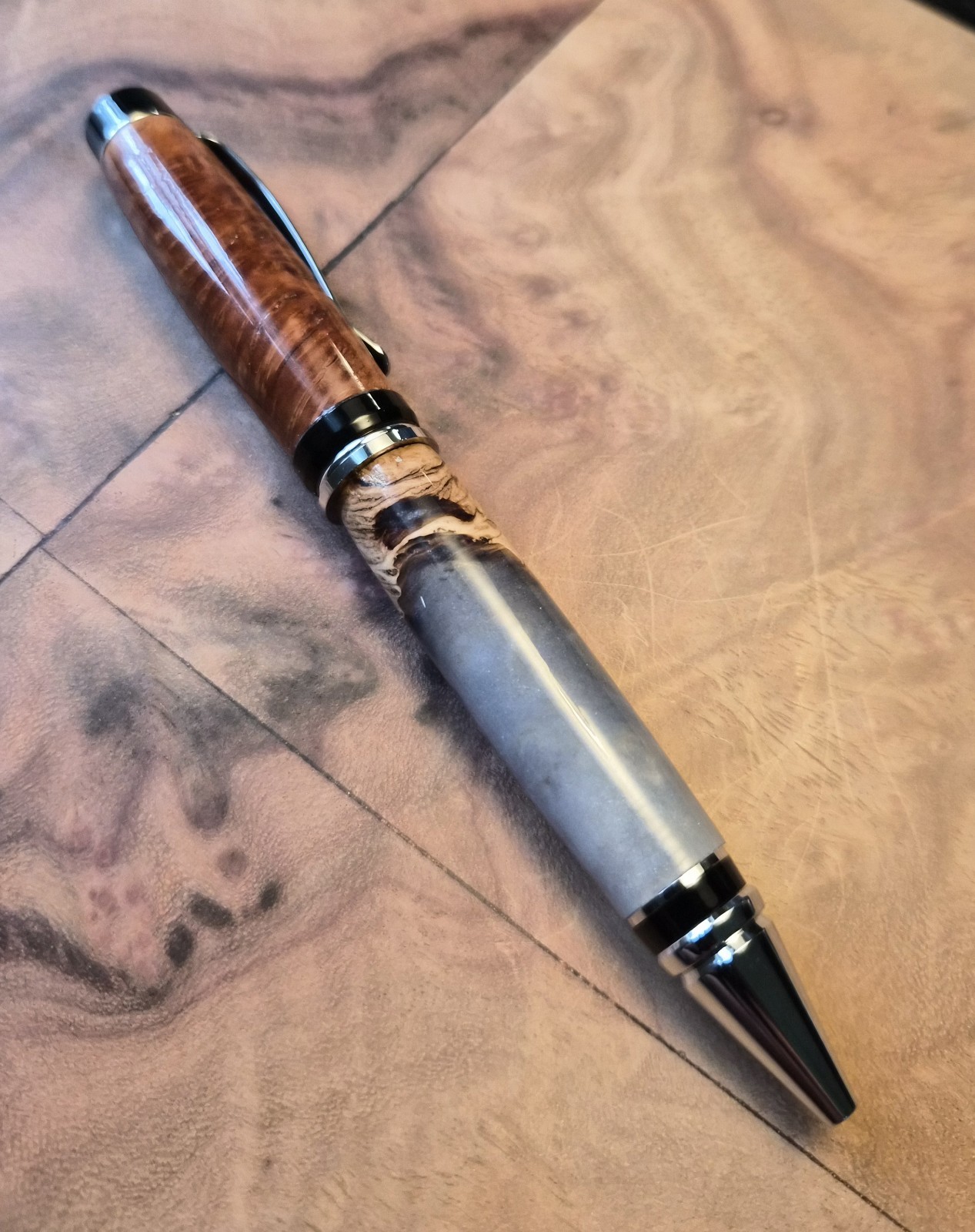 Handcrafted Artisan Cigar Hybrid - Red Amboyna Burl