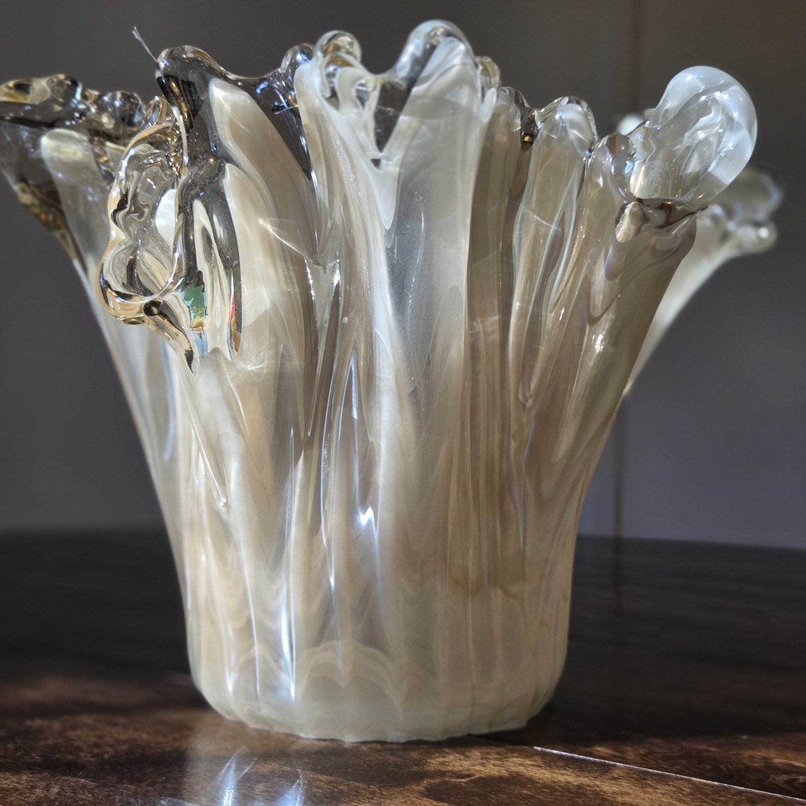 Large Tammaro Home Italy Art Glass Centerpiece Bowl - 12