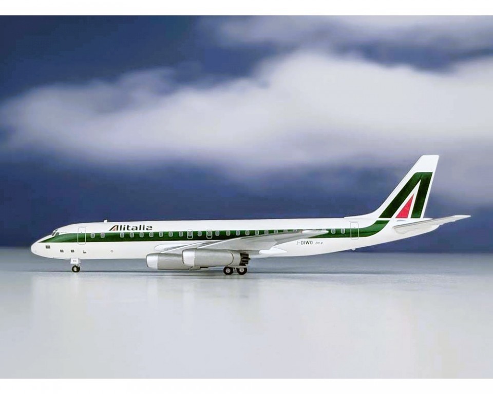 Aeroclassics AC219895 Alitalia Douglas DC-8-40 I-DIWO Diecast 1/200 Jet Model