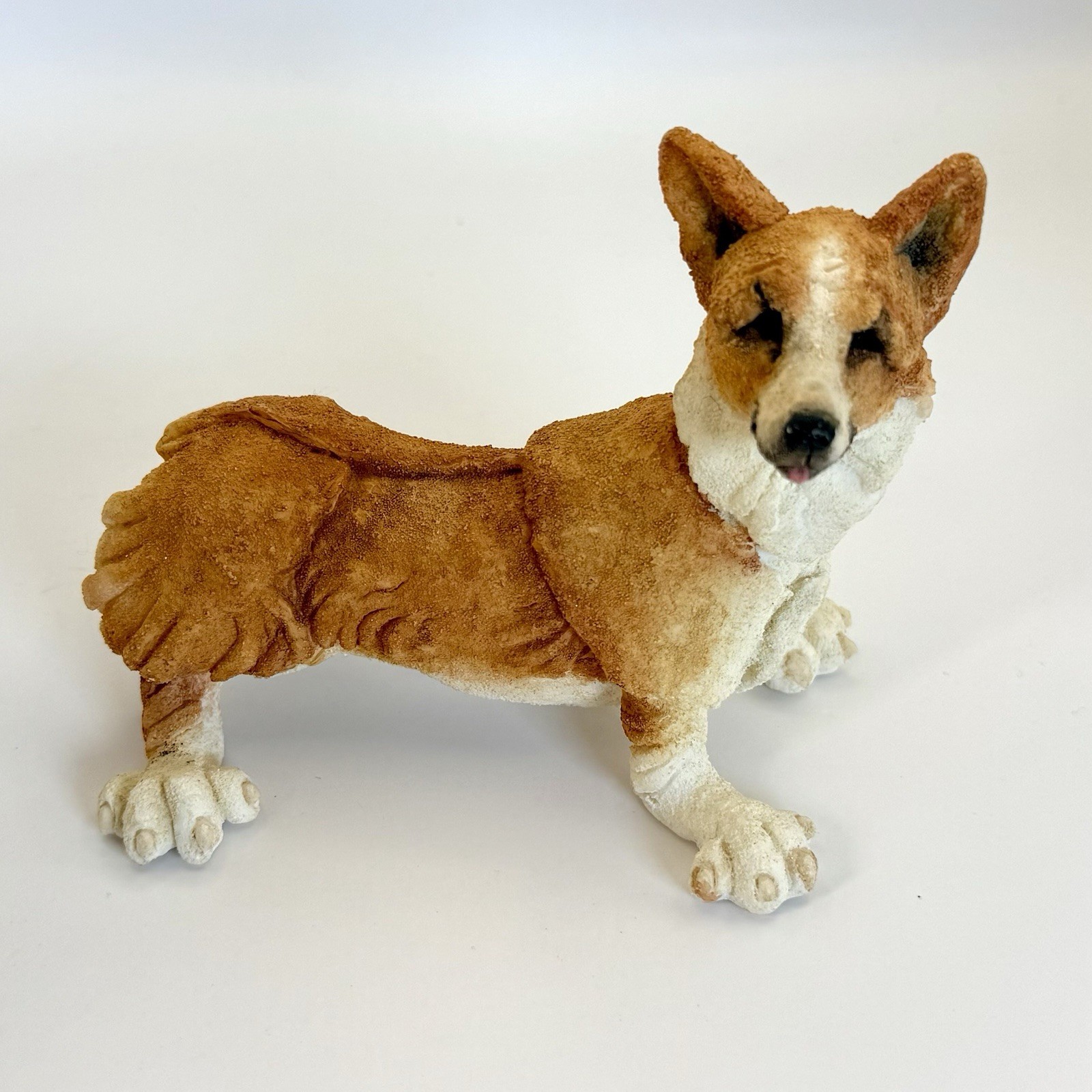 Willitts A Breed Apart #70104 Pembroke Welsh Corgi Junior Figurine 2003