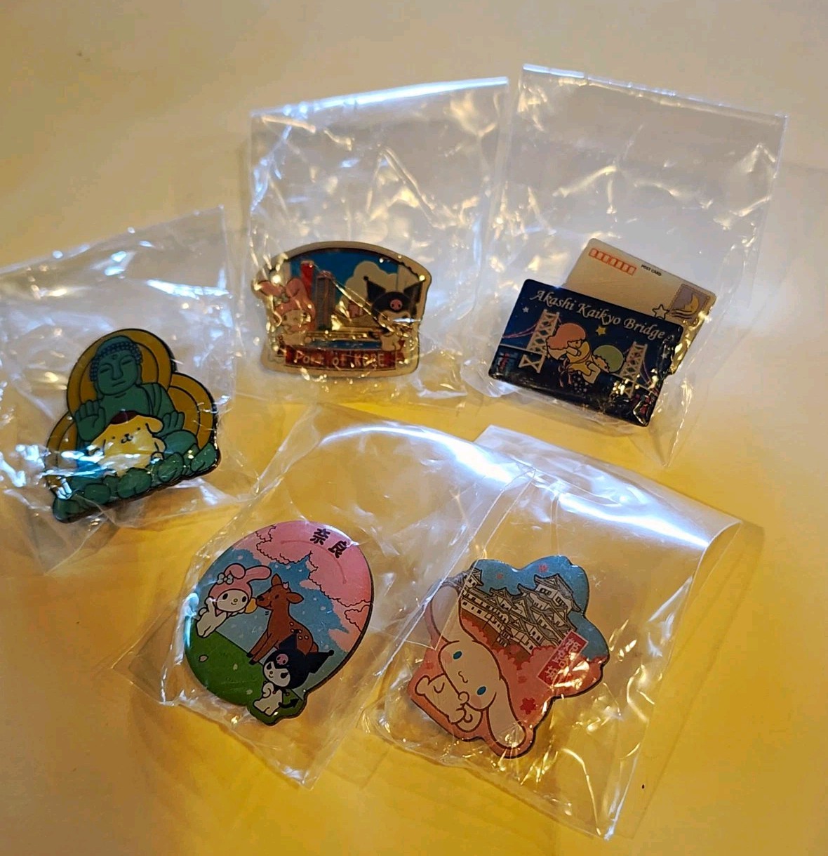 Sanrio Character Lapel Pin Set of 5 Akashi Kaikyo Bridge Kobe Nara Japan