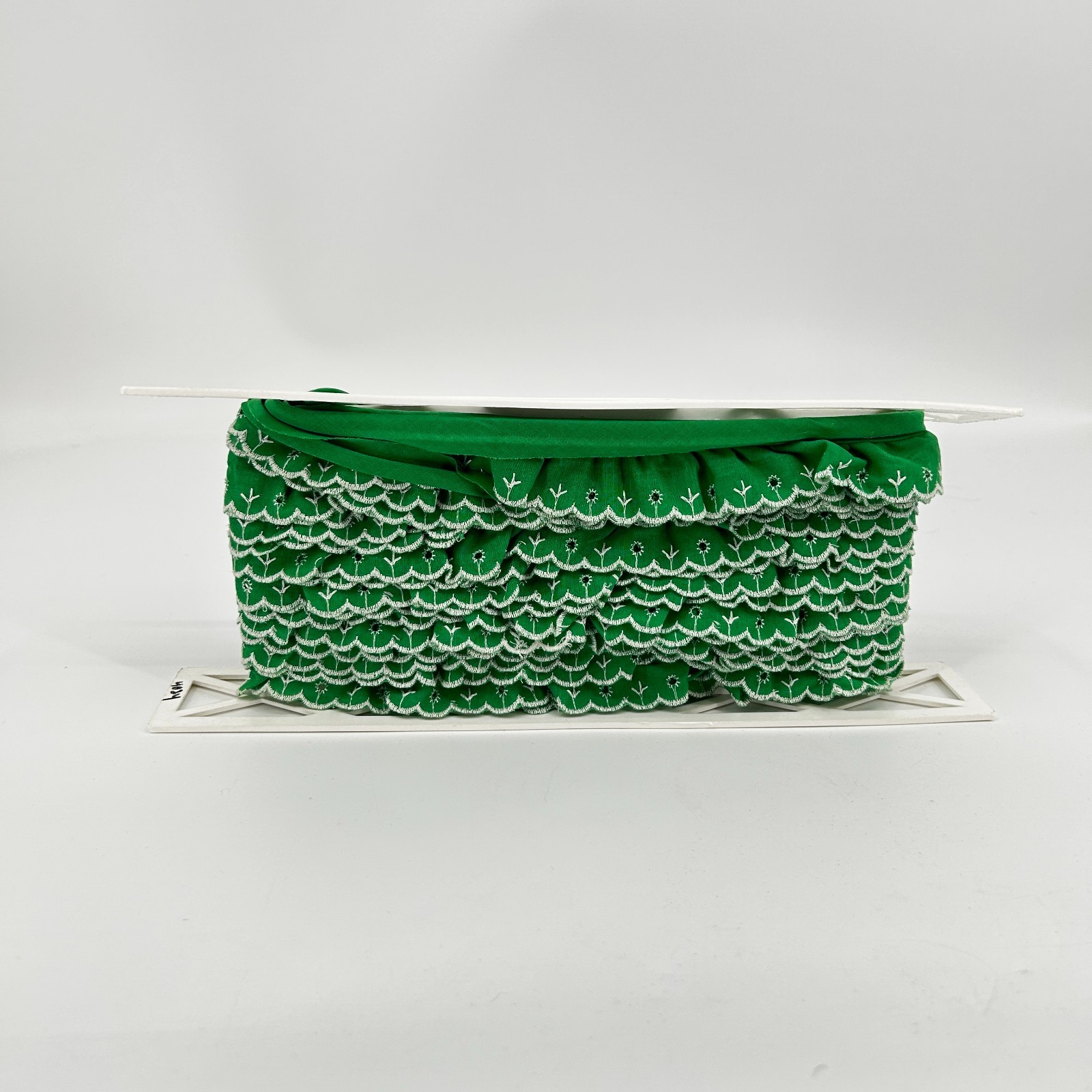 Vintage Green Ruffled Lace Trim Embroidered Holiday Craft Sewing Ribbon 25 FT