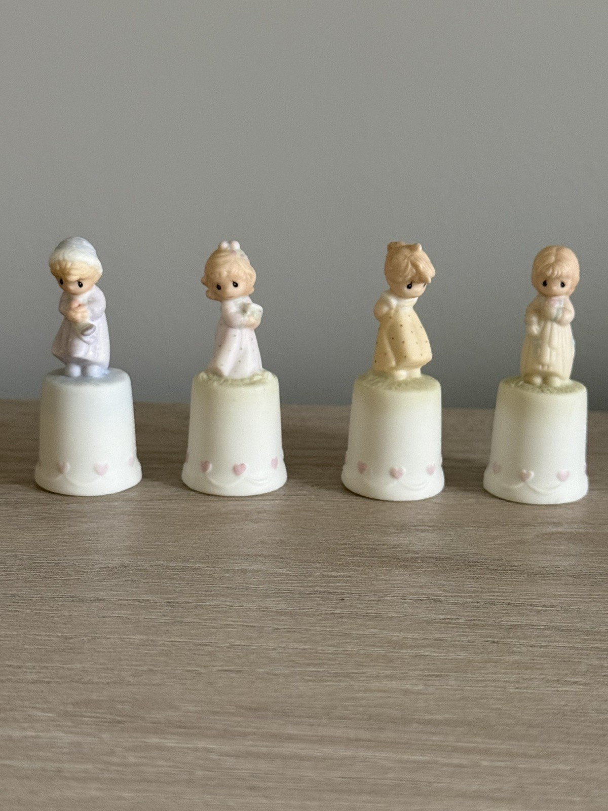 Vtg 1985 Precious Moments Enesco Four Seasons Porcelain Thimbles Set Of Four 