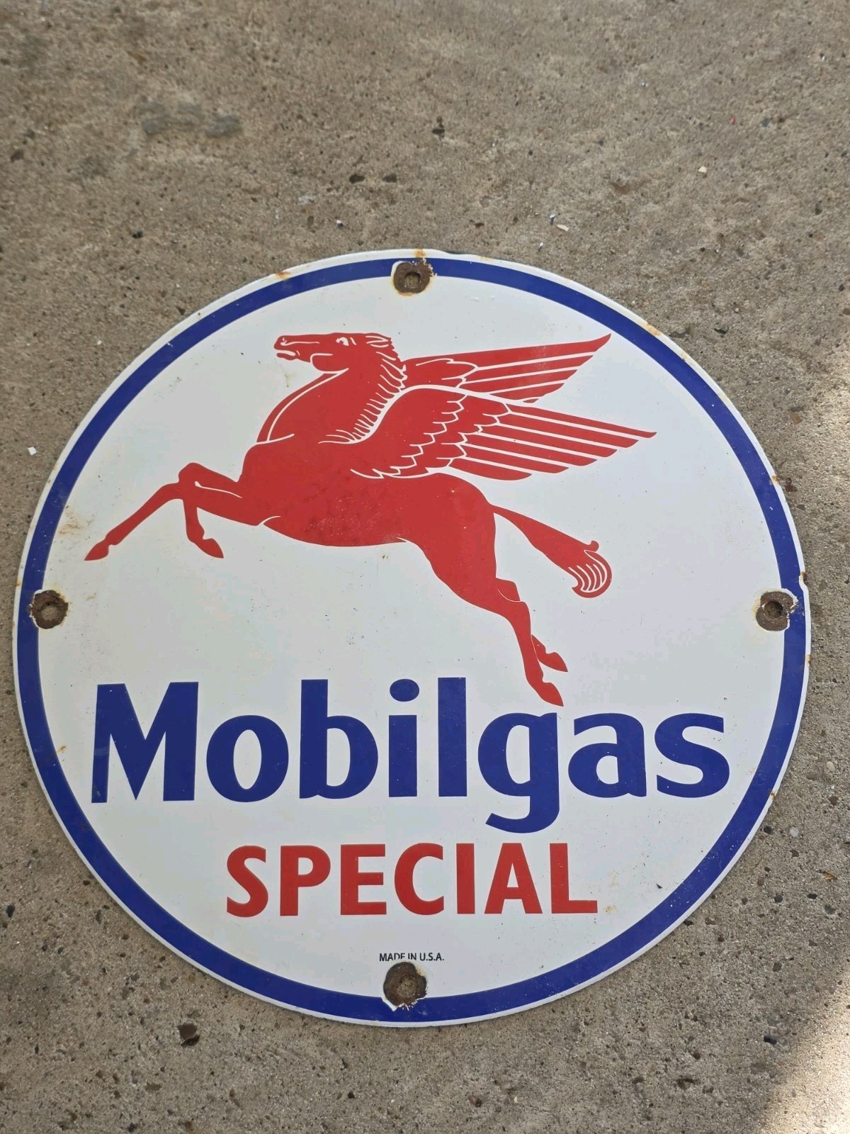 VINTAGE MOBILGAS SPECIAL PEGASUS PORCELAIN SIGN DEALERSHIP MOBIL MOTOR OIL 12\