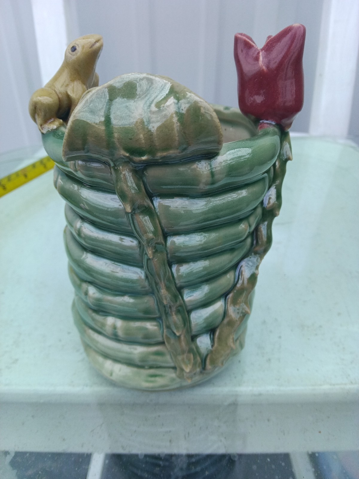 Vintage Majolica Style Frog & Tulip Ceramic Planter Bamboo Motif Green Pot Vtg