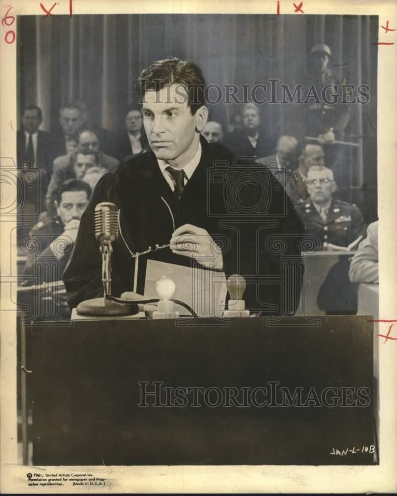 1961 Press Photo Actor Maximilian Schell from a scene in a movie - noo63440