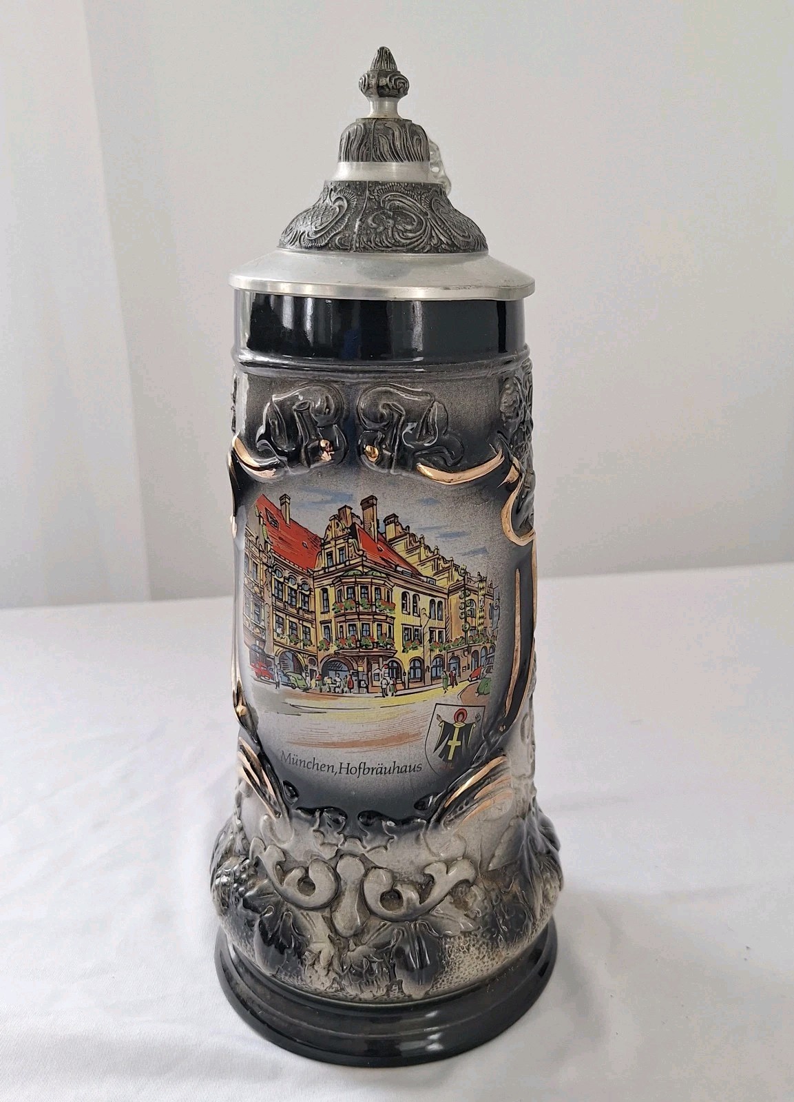 Vintage Munchen Hofbrauhaus Beer Stein Armin Bay Germany Pewter Lid Hand Painted