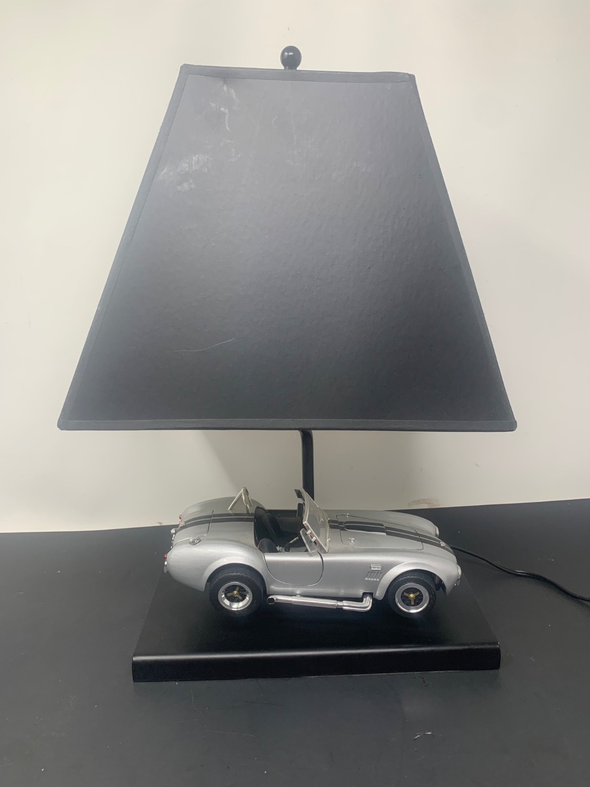 Vintage Shelby Cobra 427 S/C Silver Collectors Table Lamp Working