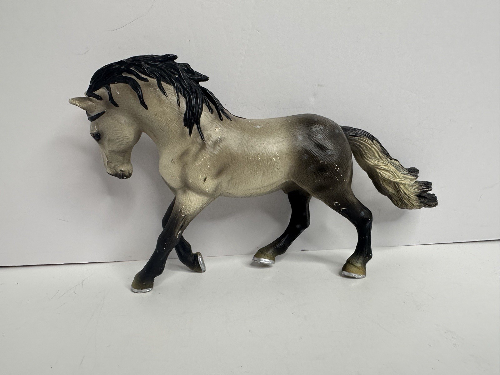 Schleich Grey/Black Andalusian Stallion Horse w/Shoes Figure Retired 2005