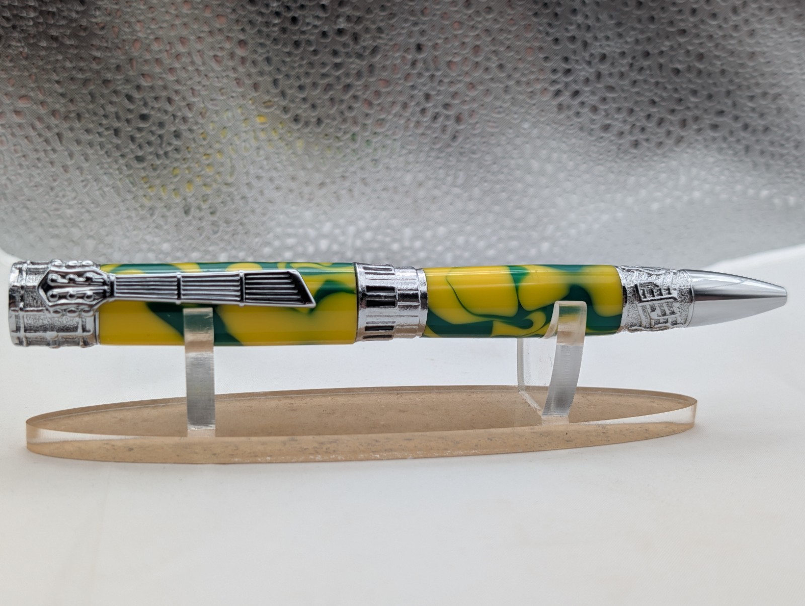 Handmade Resin Music Twist Pen With A Display Box.