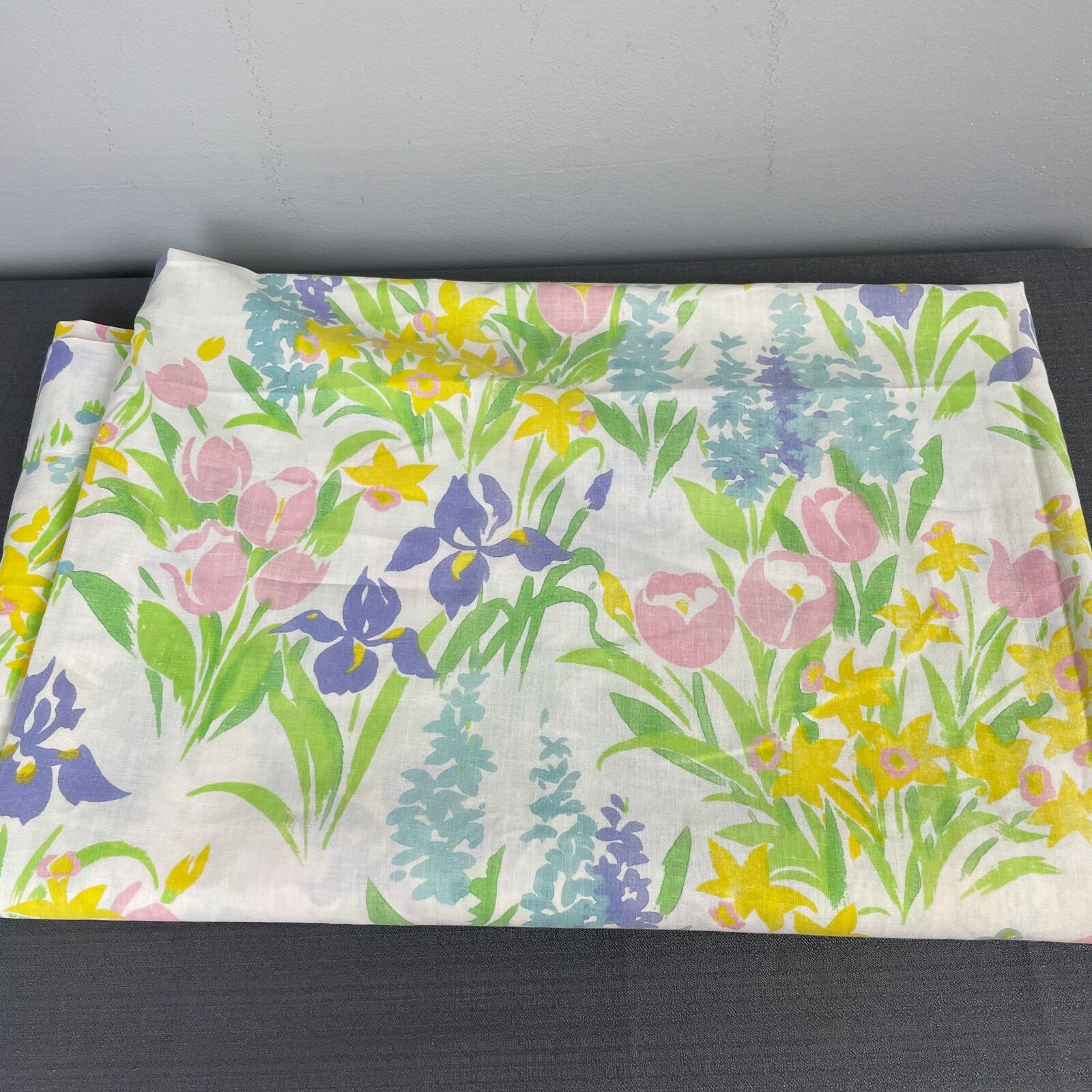 Vintage Montgomery Ward Pastel Flower Floral Cottagecore Flat Sheet Twin