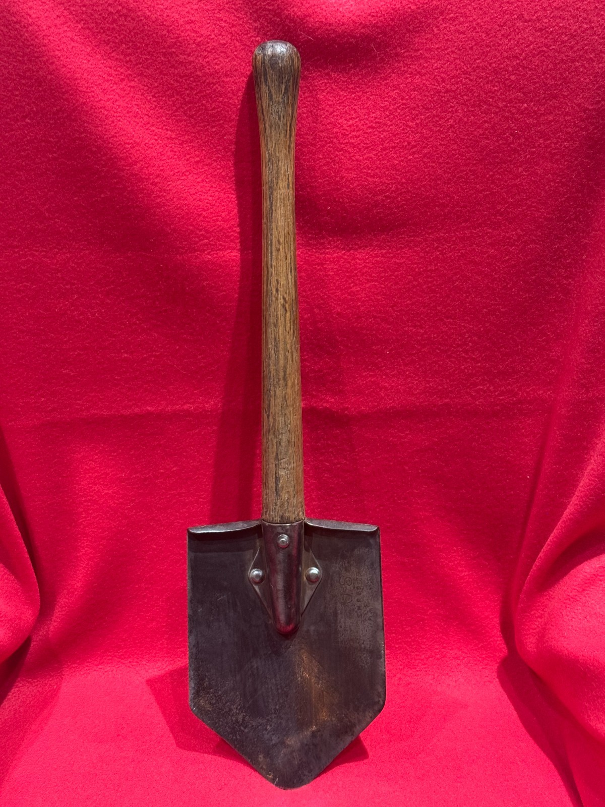 WWII USMC MARINE CORPS GI FIXED STRAIGHT HANDLE SHOVEL 1945 ENTRENCHING TOOL US