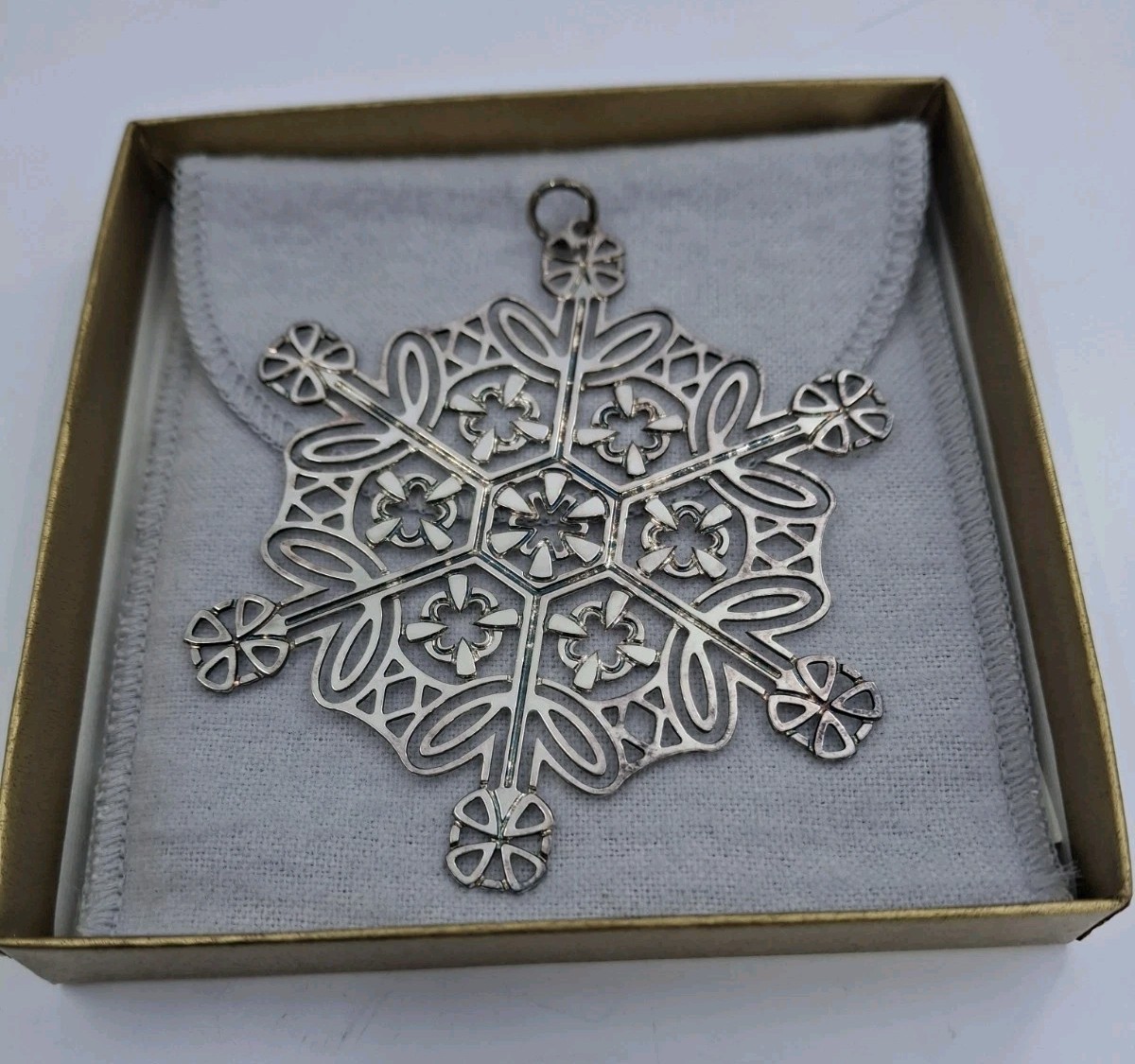 925 2004 Metropolitan Museum Of Art New York Snowflake Ornament Orig Box 13.3g