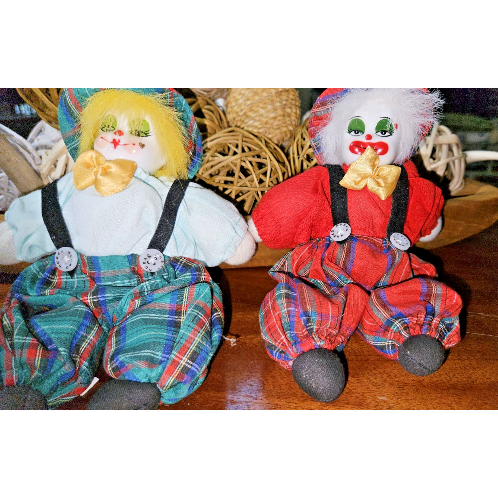 Hubao Vintage Porcelain Handpainted Face Sand Filled Clown Dolls Set Of Two 8\