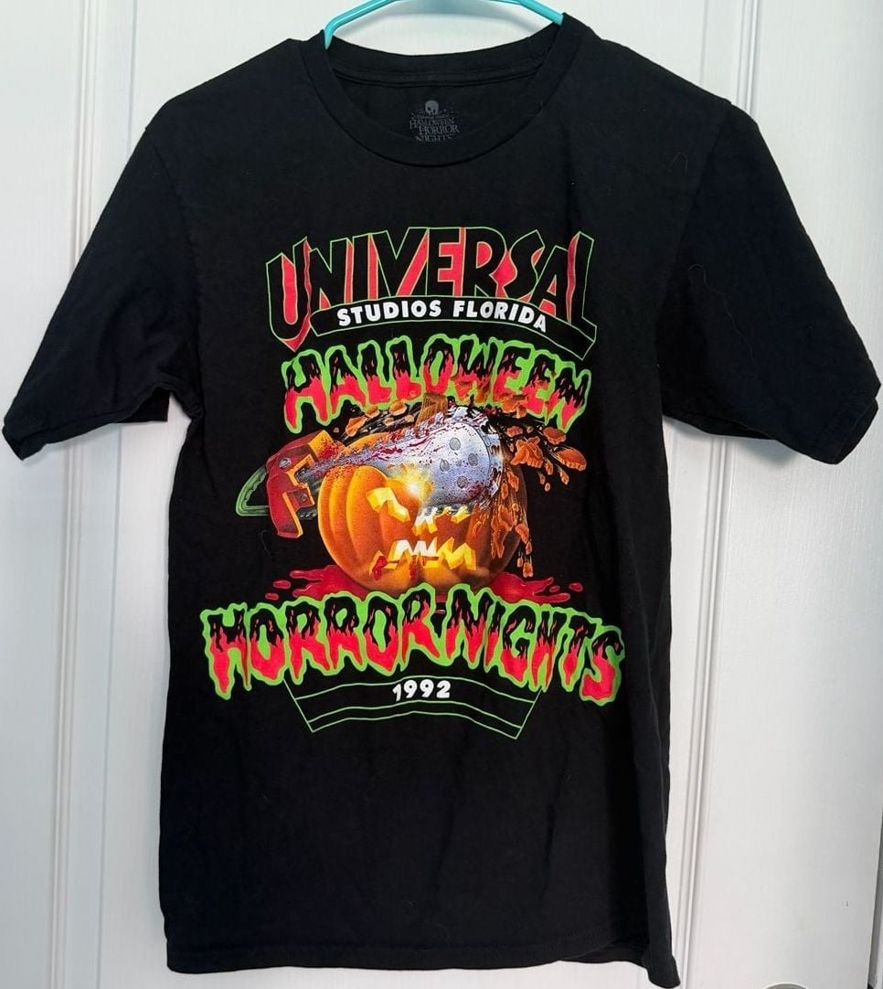 Universal Studios Halloween Horror Nights - Retro 1992 Pumpkin Shirt • ,
