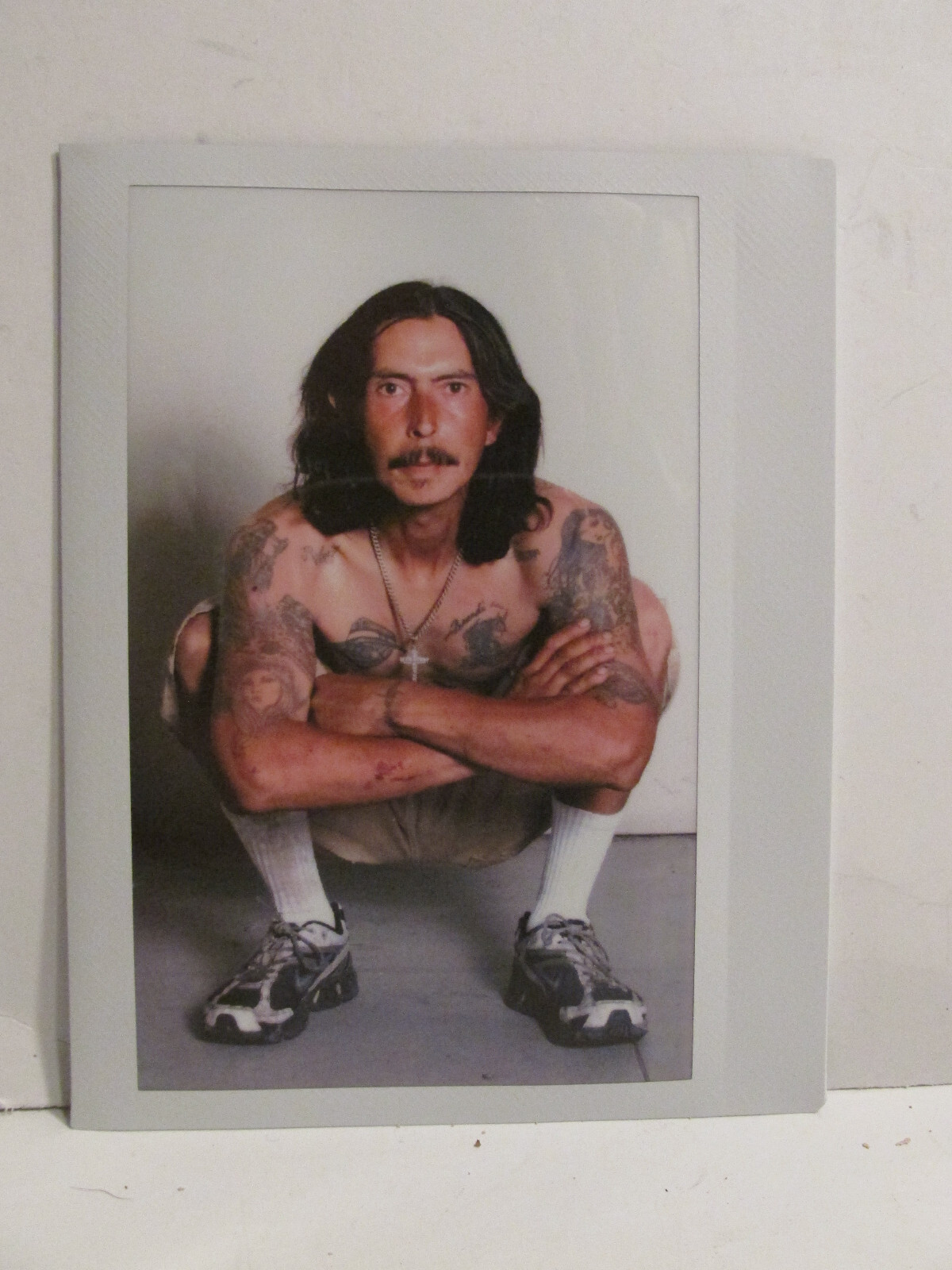 VINTAGE FOUND PHOTOGRAPH ART PHOTO POLAROID HOMELESS CHOLO MEXICAN MAN VETERANO