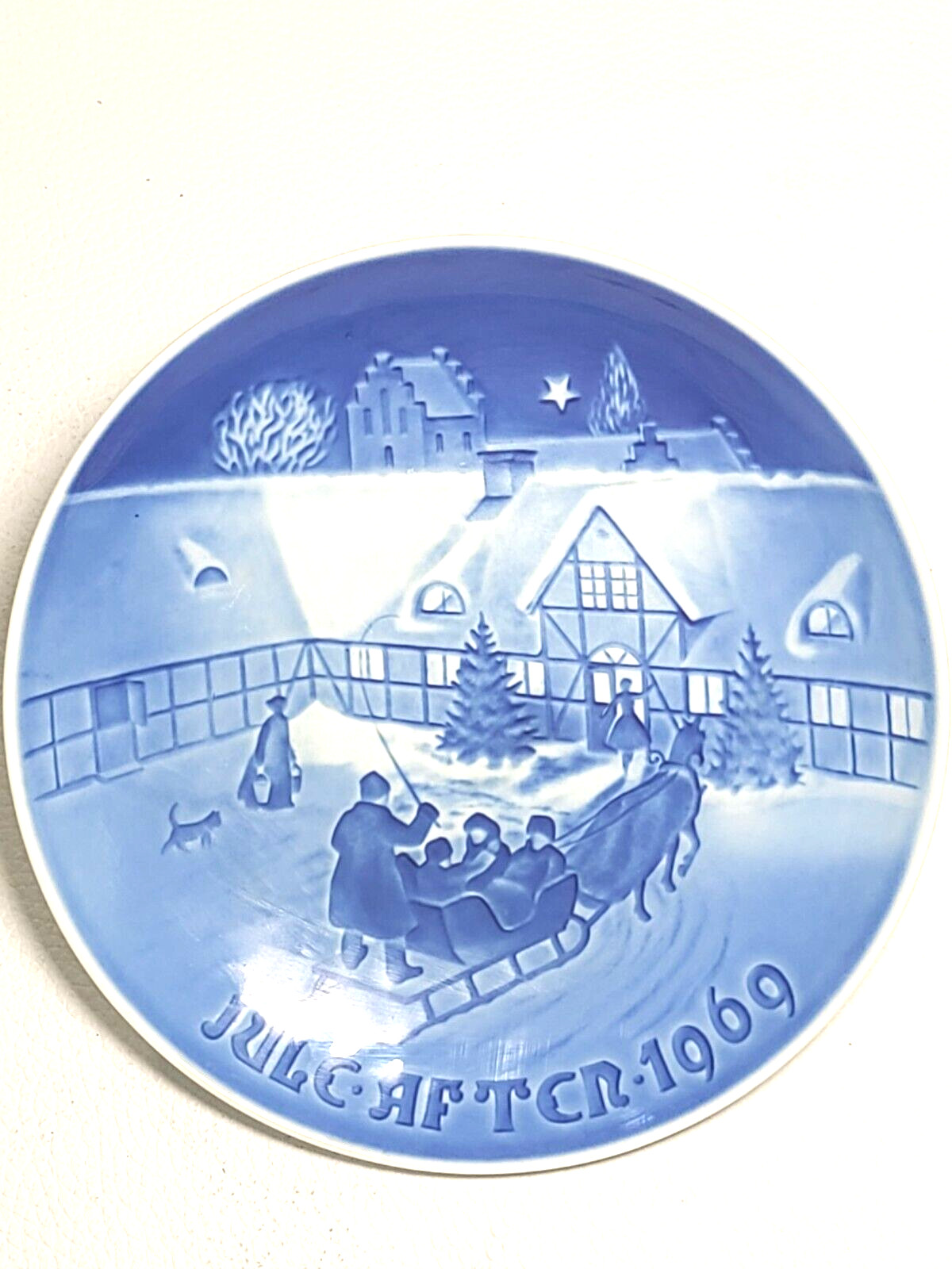 1969 Bing & Grondahl Copenhagen Porcelain Christmas Plate 