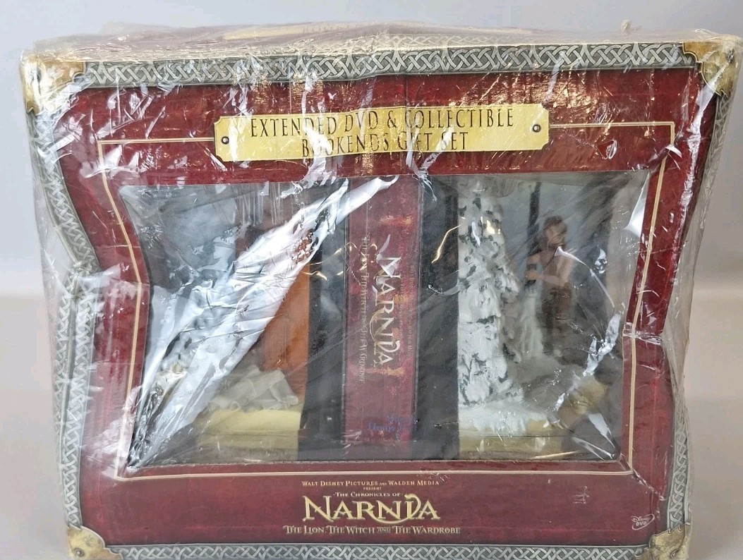Disney Narnia Lion Witch & Wardrobe Collectible Bookends Extended DVD Set FLAWS
