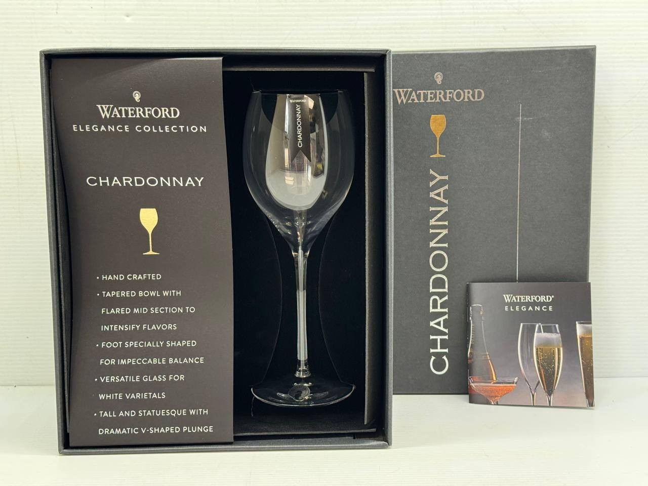 Waterford ELEGANCE Pinot Noir Crystal Wine Glass Set 2pc BNWB Waterford ELEGANCE Pinot Noir Crystal Wine Glass Set 2pc BNWB