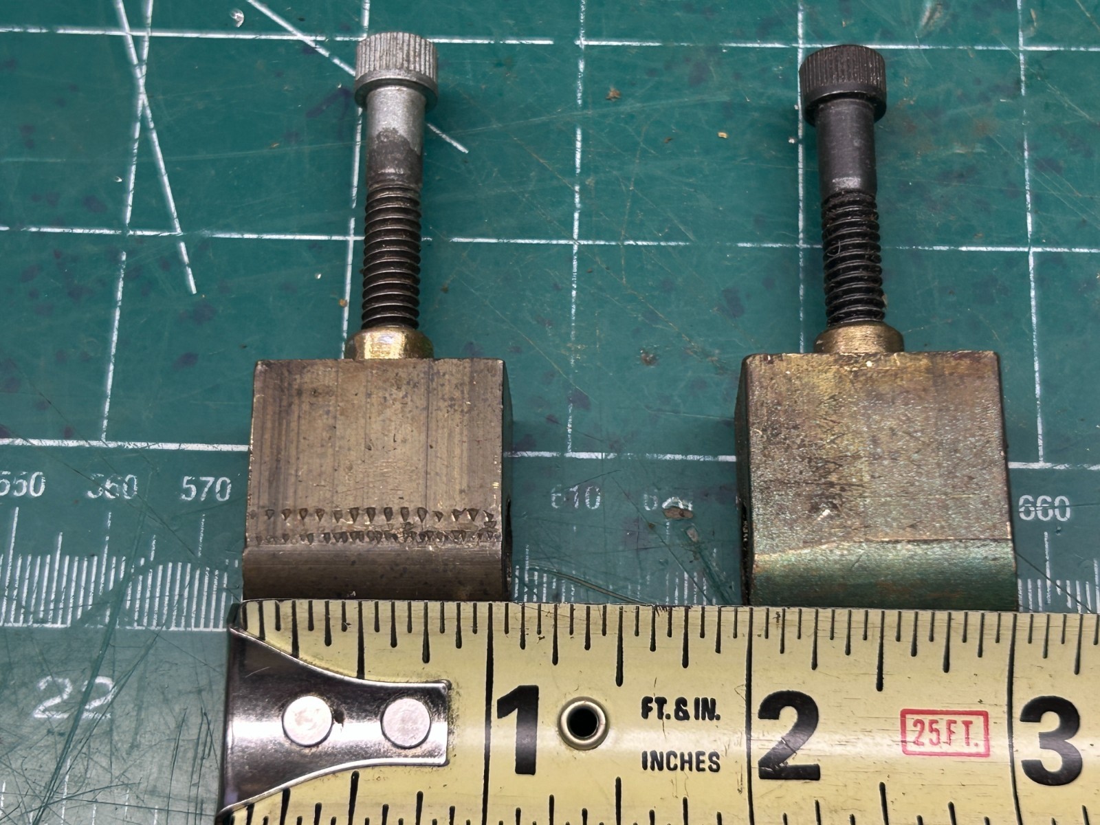 MACHINIST HmDrcB TOOL LATHE MILL Machinist Lot of Brass Nuts for Lead Screw