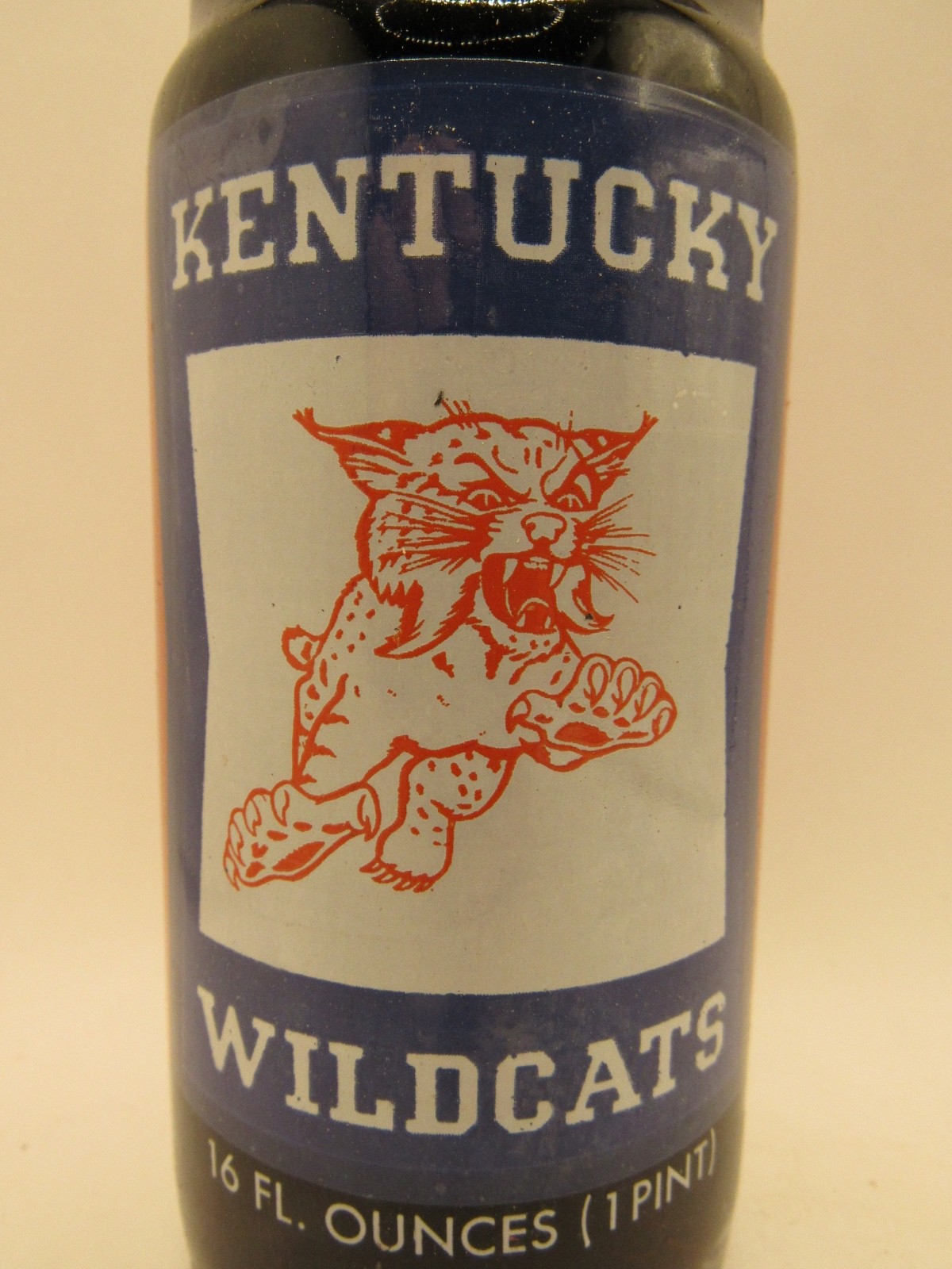 KENTUCKY WILDCATS - RC Royal Crown Bottle  - 1974