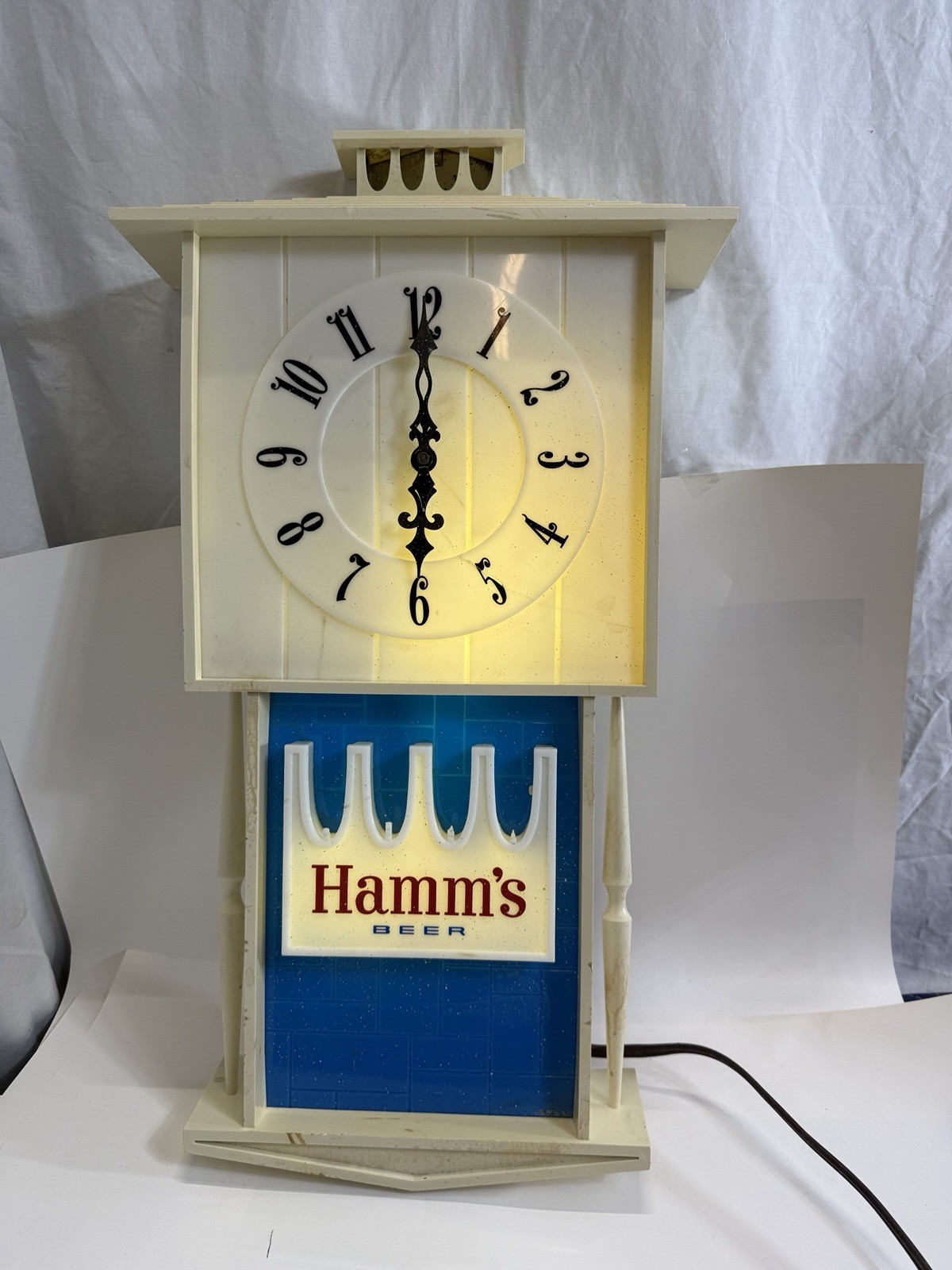 Vtg Hamm’s Hamms Beer Clock Lighted Advertising Sign - Clock Not Working READ
