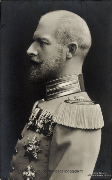 Postcard Prince Karl Anton von Hohenzollern, portrait in uniform - 11445376
