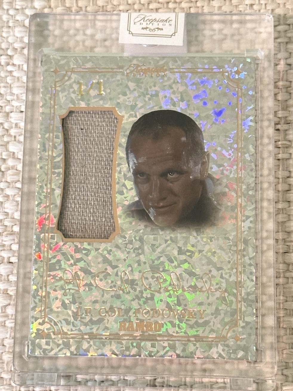 Keepsake Edition Rambo #209 Lt. Col. Podovsky Movie Relic Patch (Signapatch) 1/1 Keepsake Edition Rambo #209 Lt. Col. Podovsky Movie Relic Patch (Signapatch) 1/1